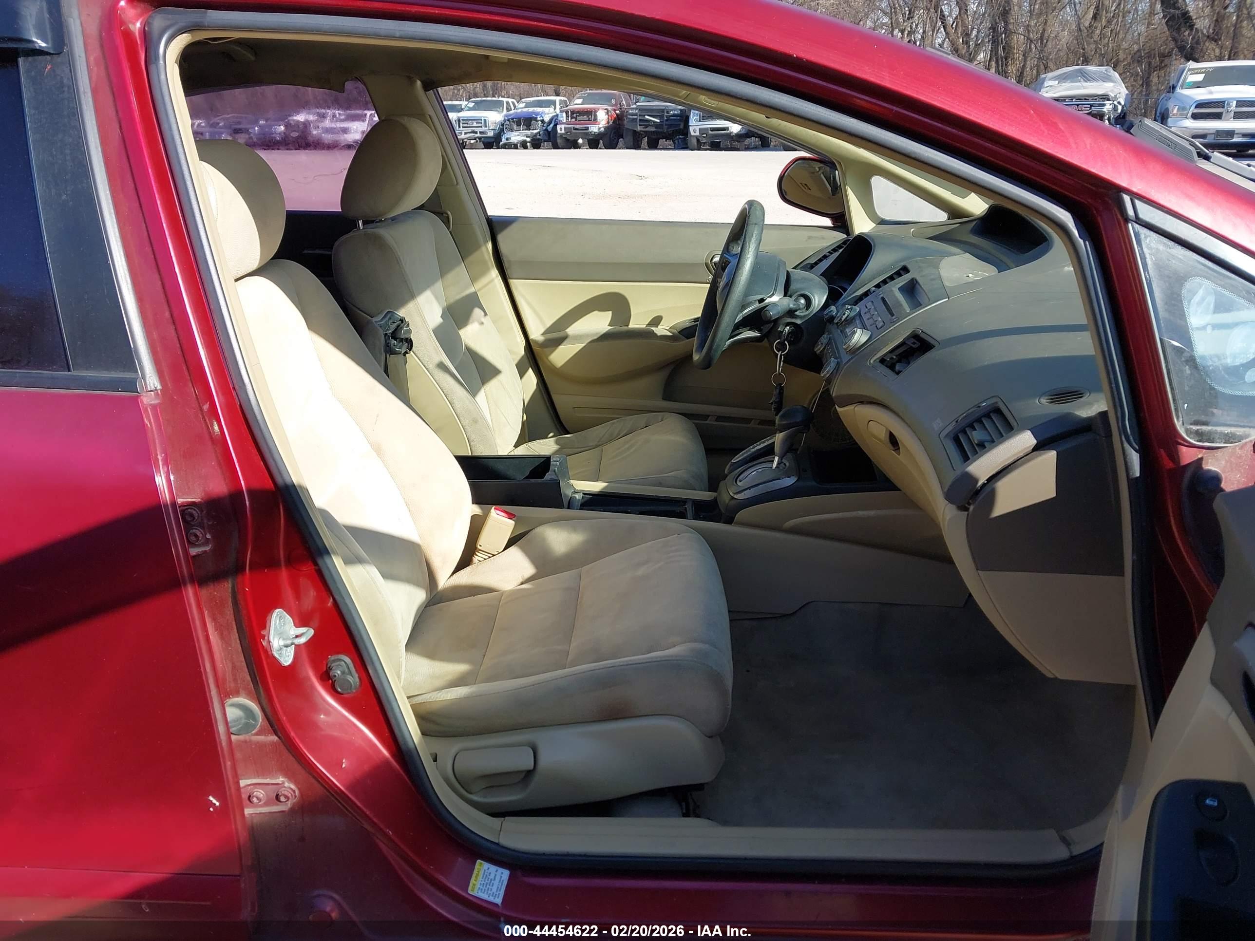HONDA CIVIC image 5
