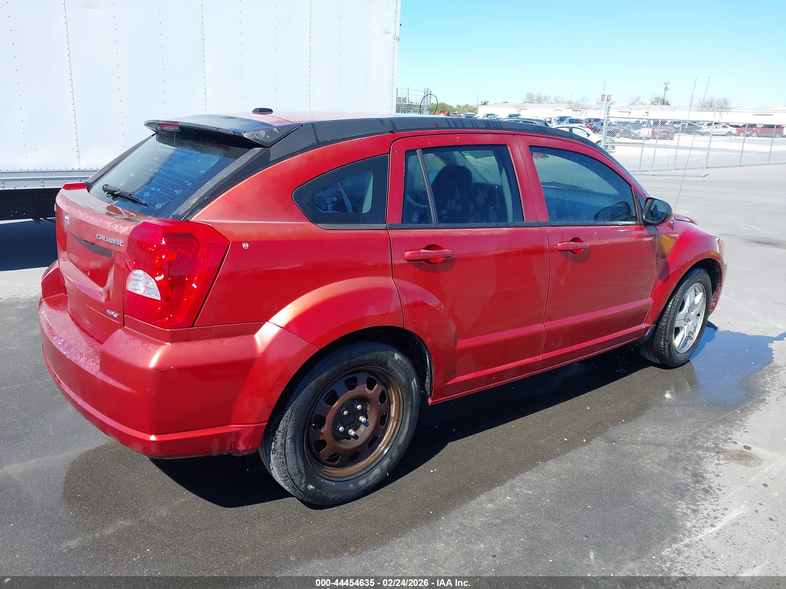 DODGE CALIBER image 4