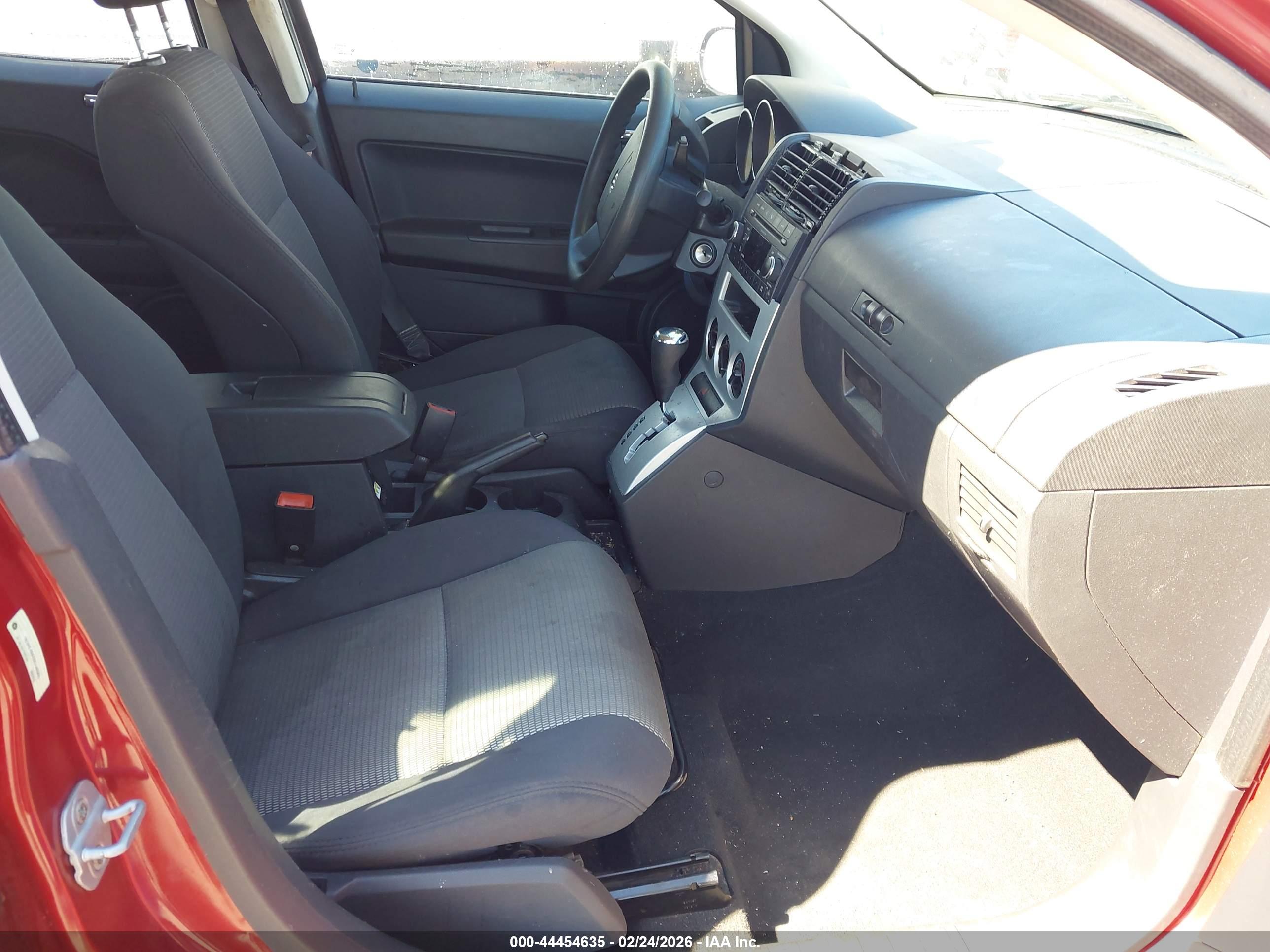 DODGE CALIBER image 5