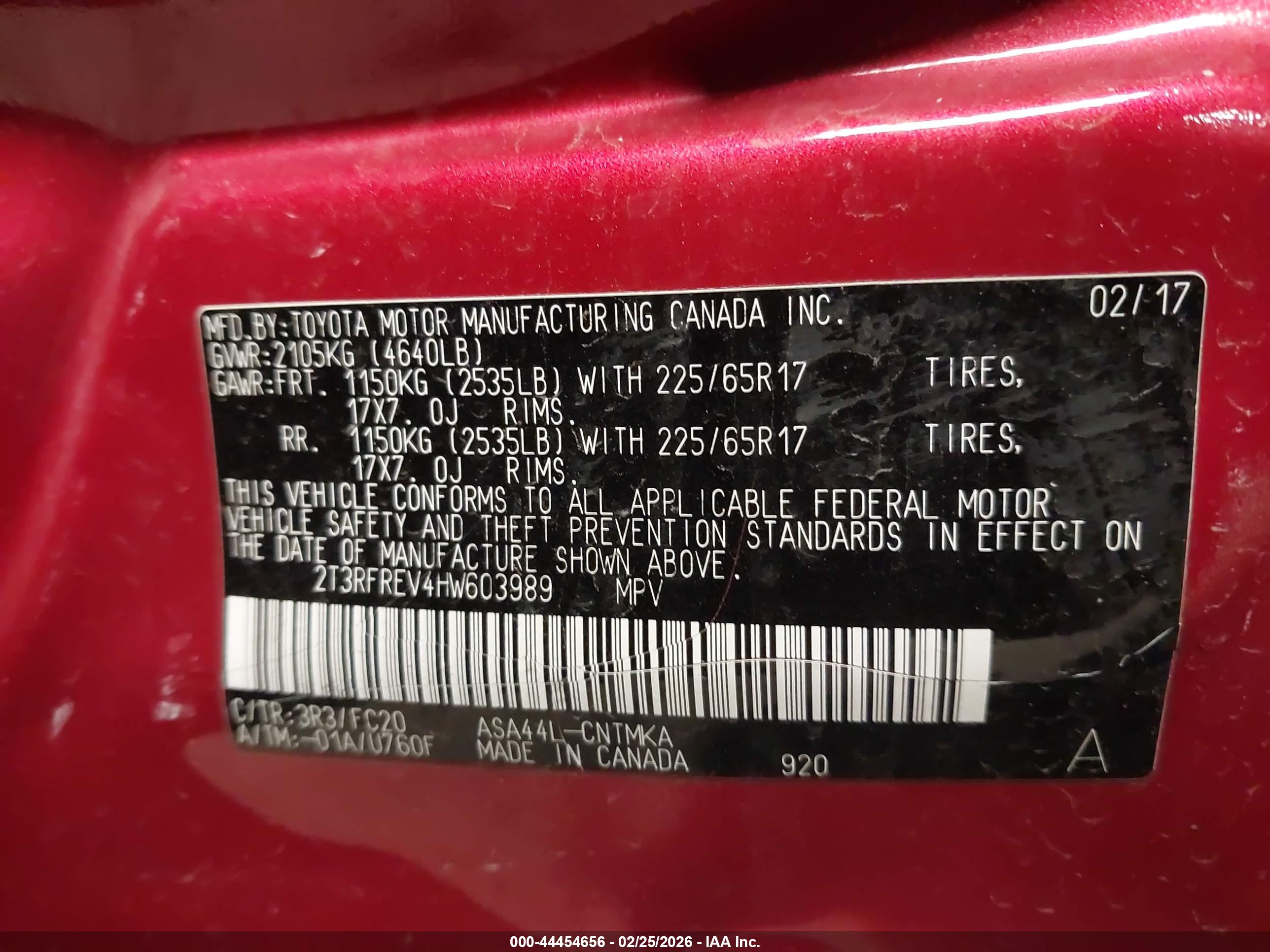 TOYOTA RAV4 image 9