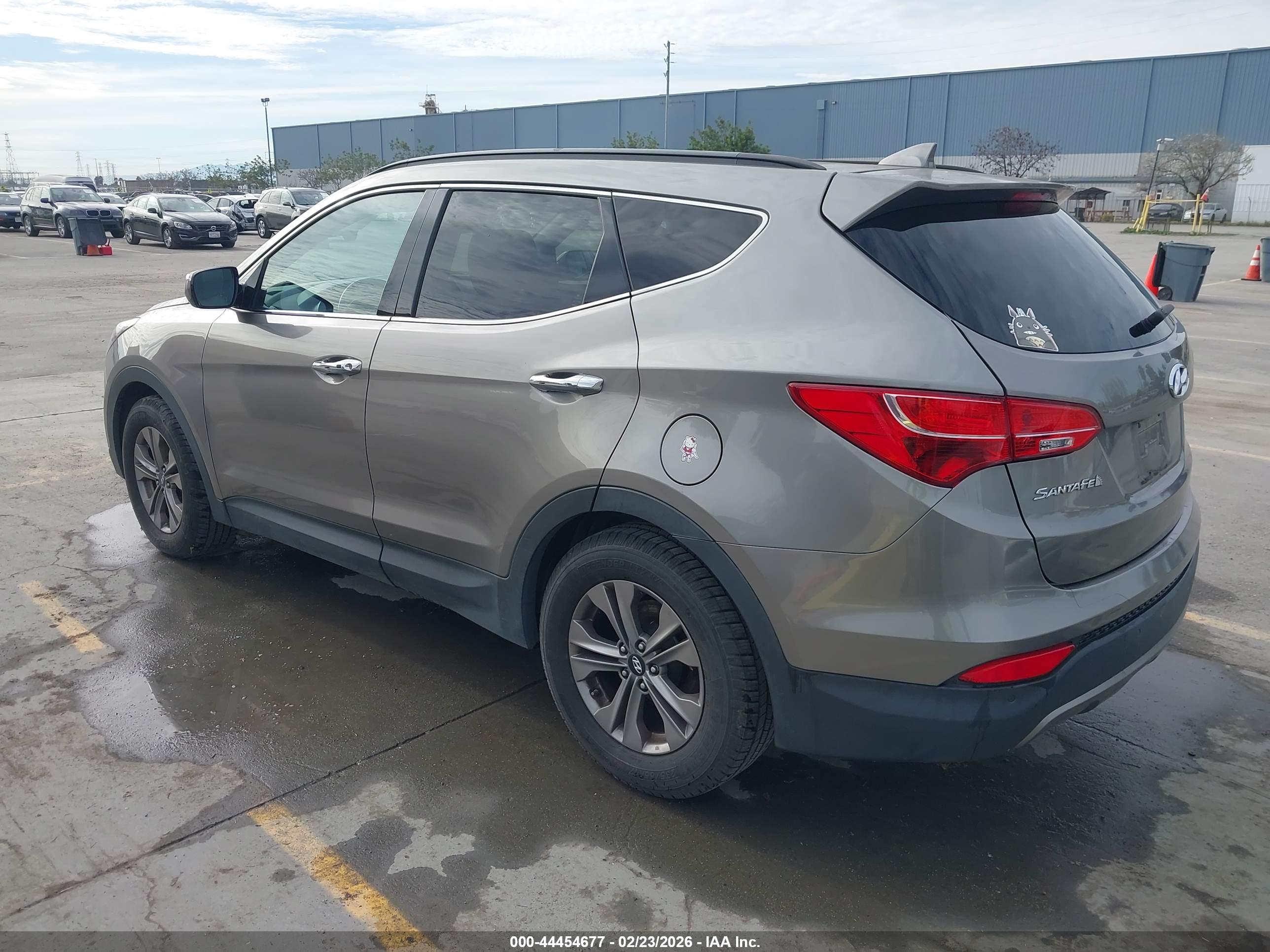 HYUNDAI SANTA image 3