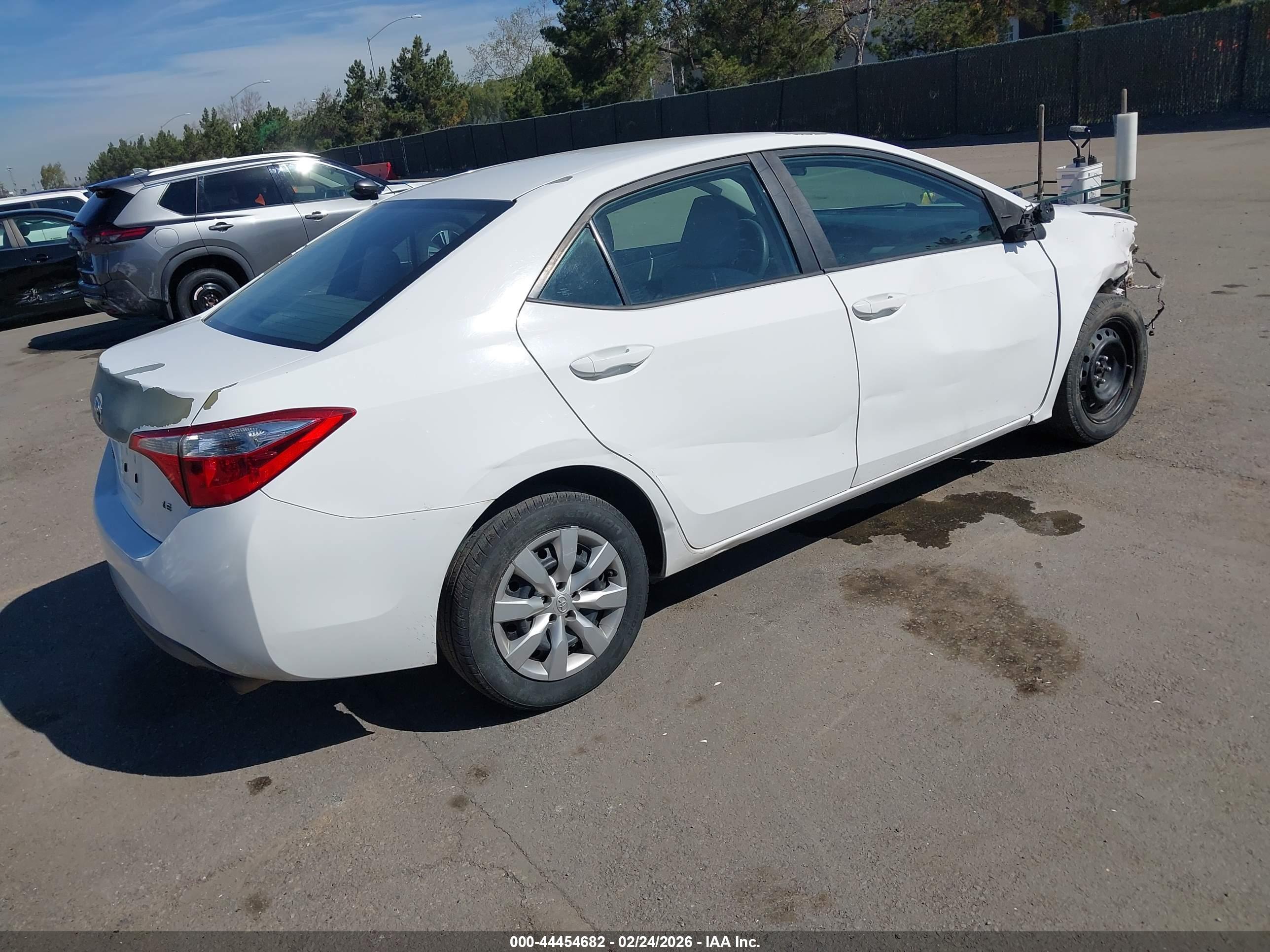 TOYOTA COROLLA image 4