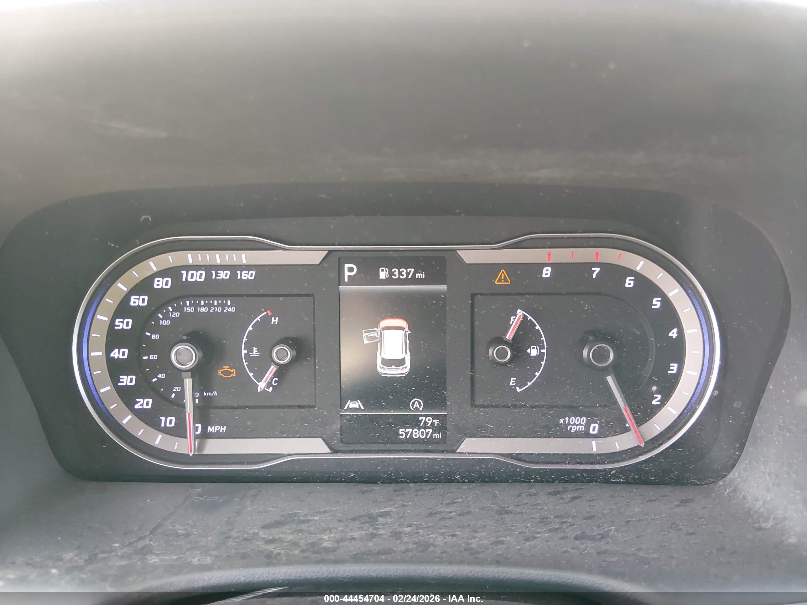 HYUNDAI TUCSON image 7