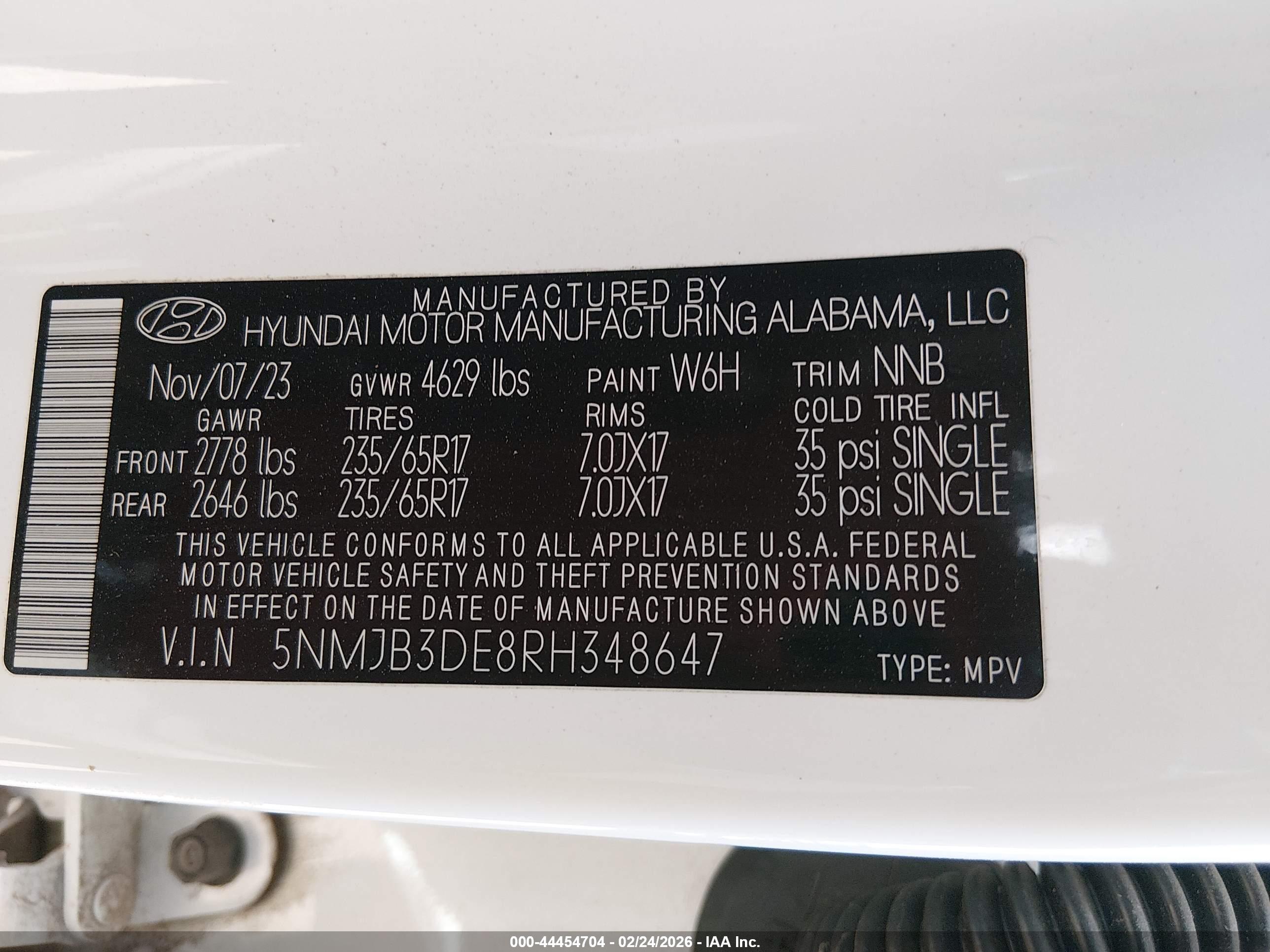 HYUNDAI TUCSON image 9