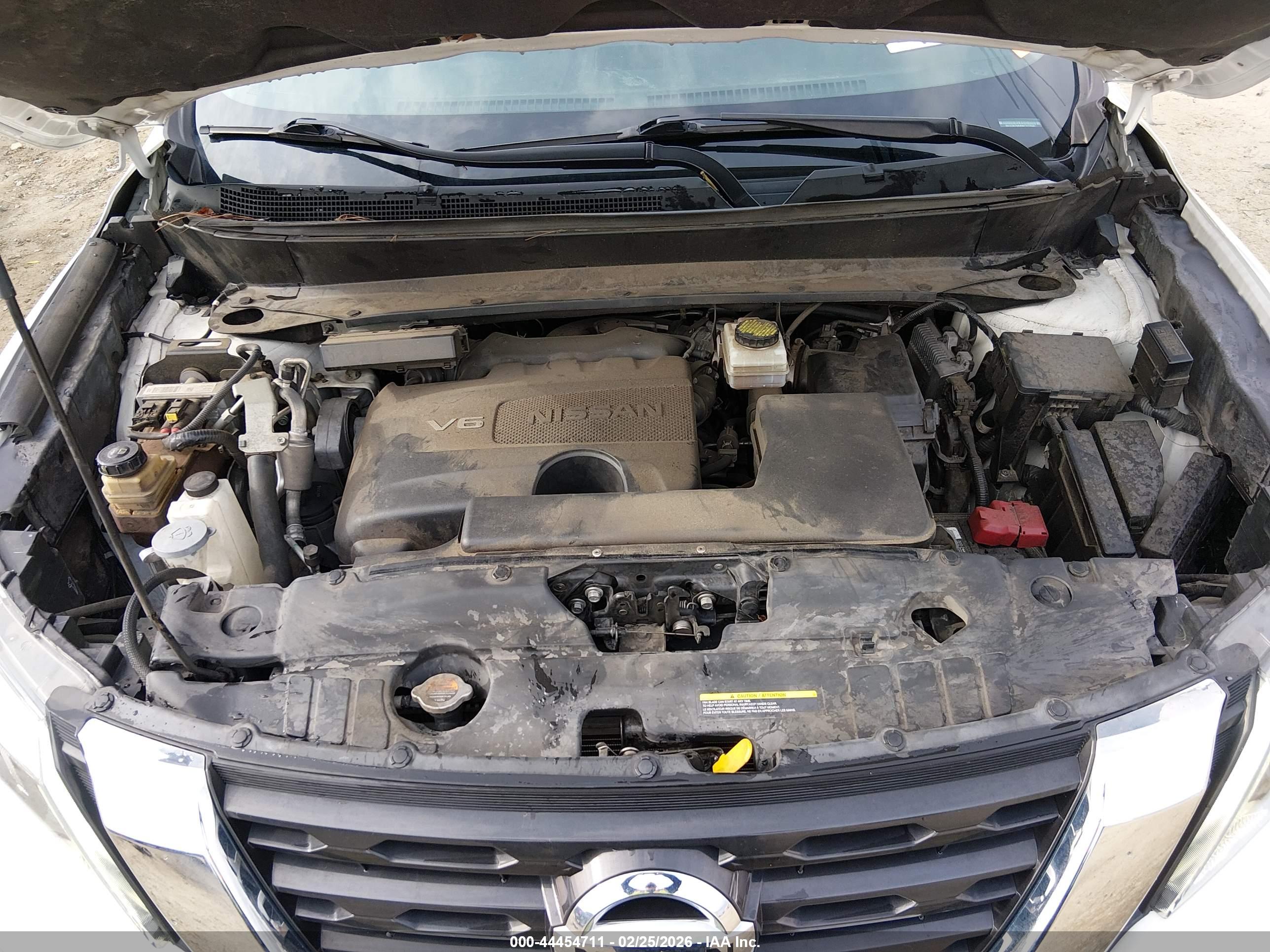 NISSAN PATHFINDER image 10
