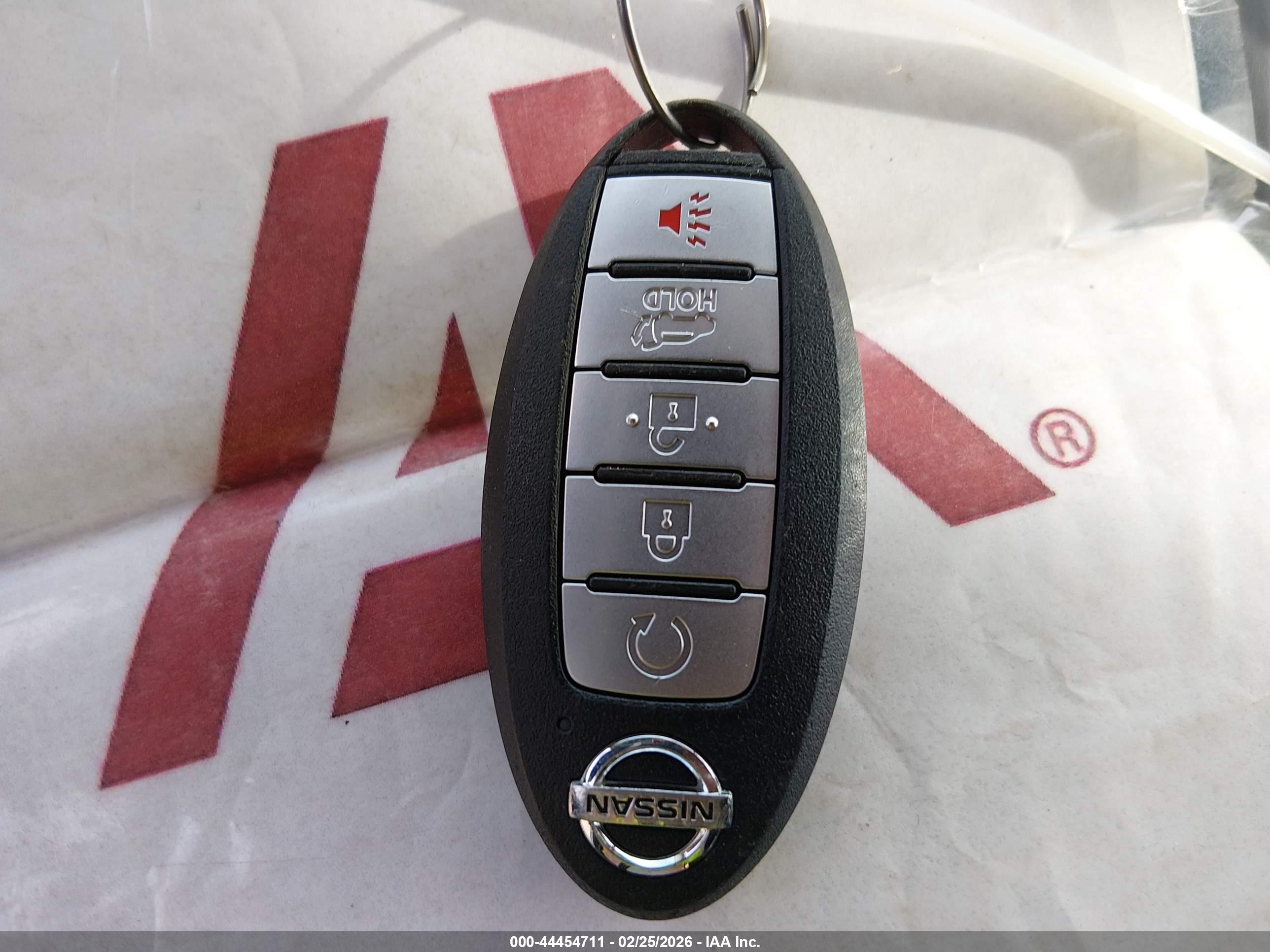 NISSAN PATHFINDER image 11