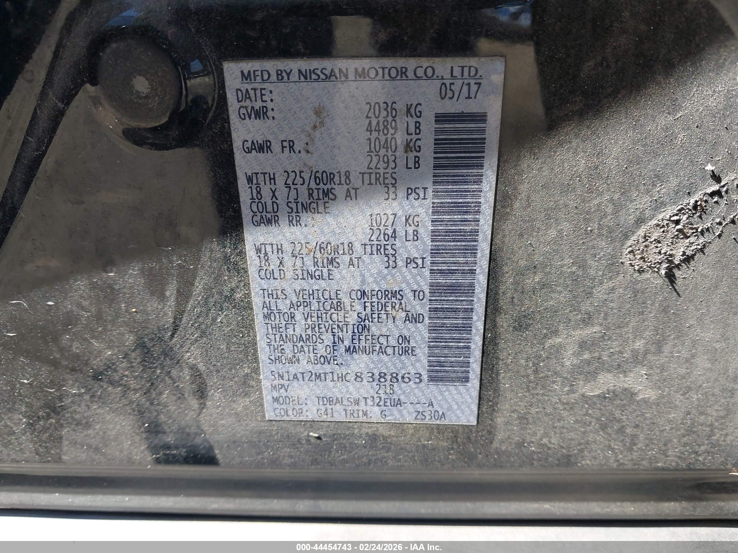 NISSAN ROGUE image 9