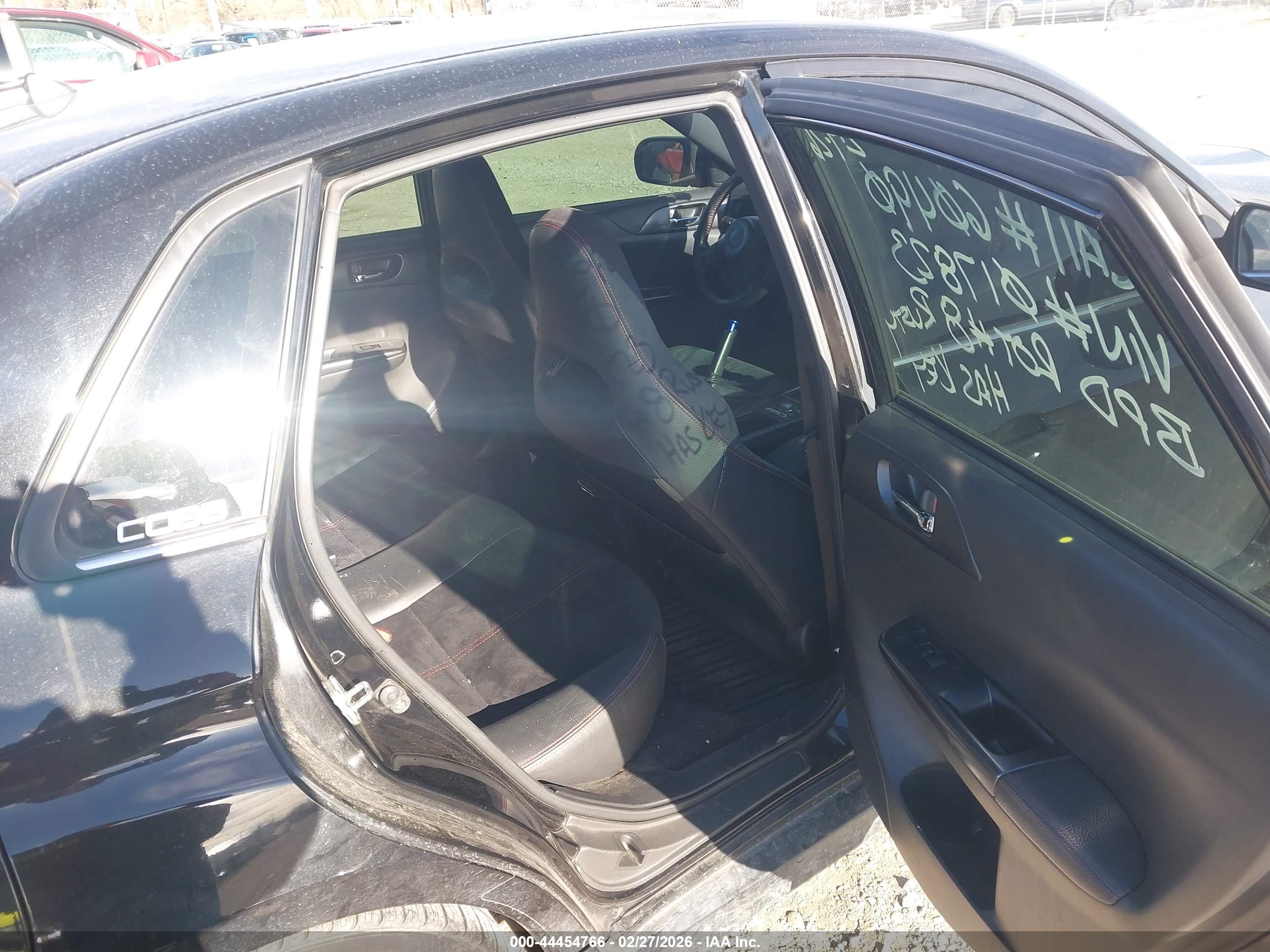 SUBARU IMPREZA image 8