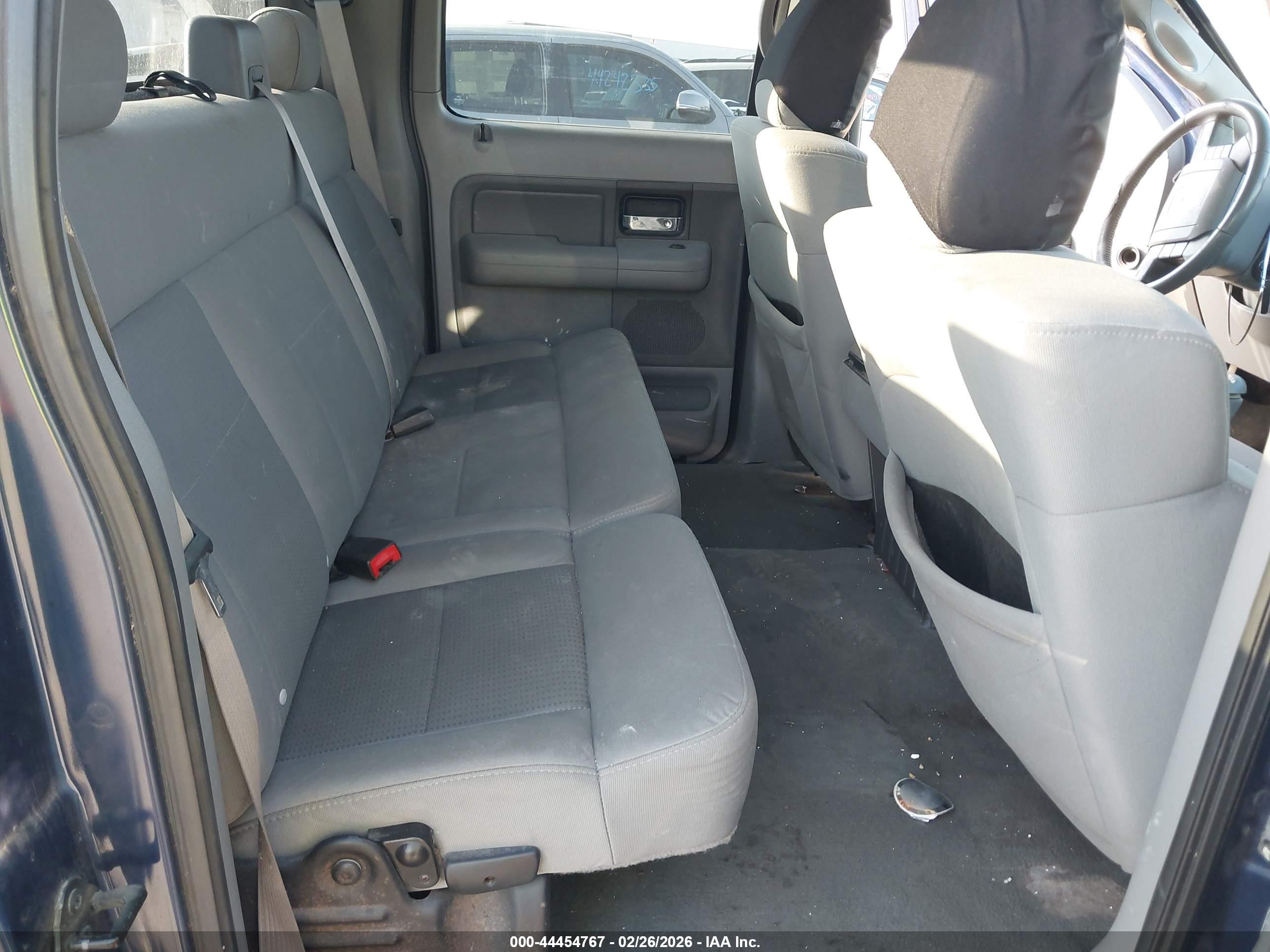 FORD F-150 image 8