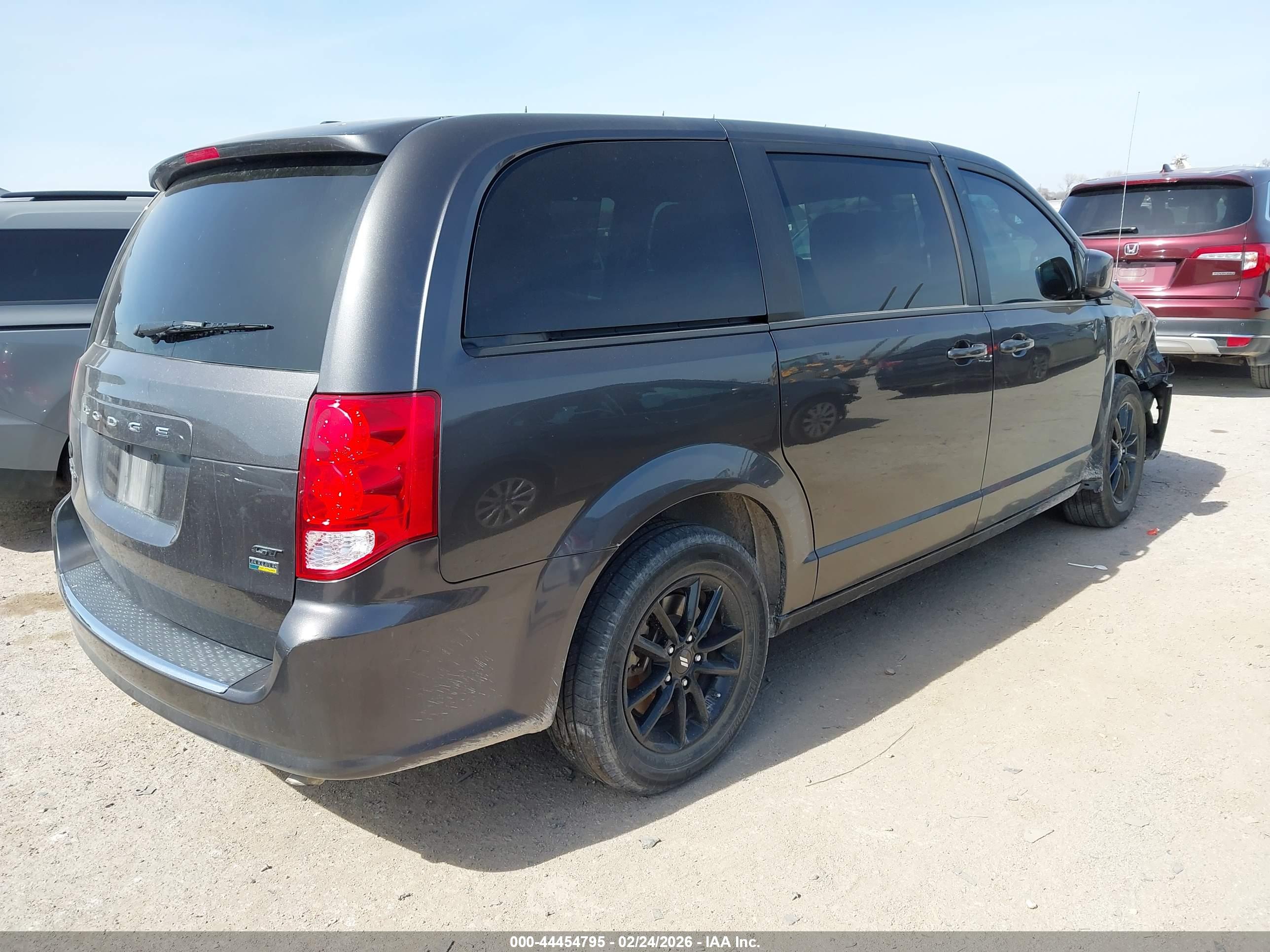 DODGE GRAND image 4