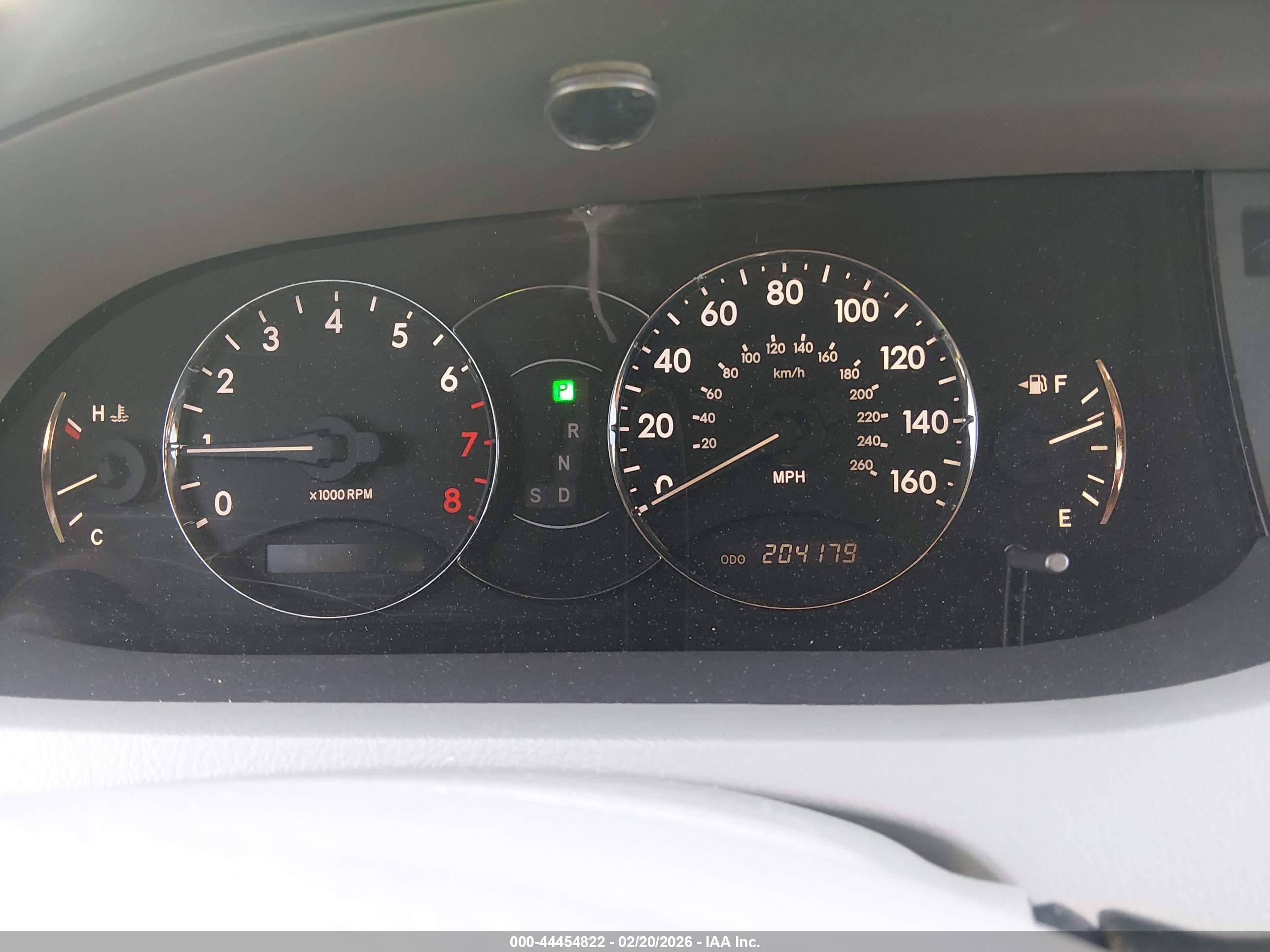 TOYOTA AVALON image 7