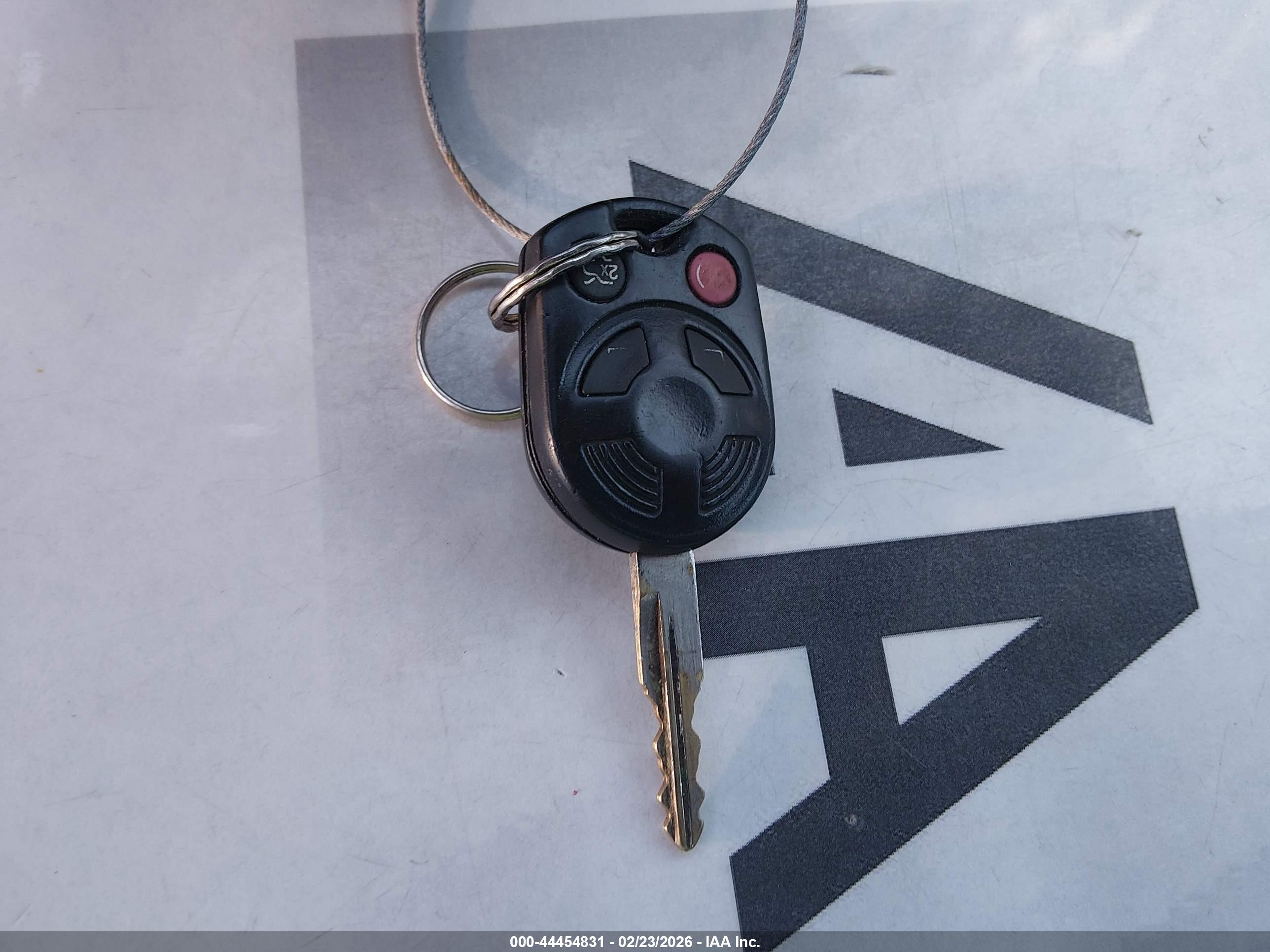 FORD MUSTANG image 11