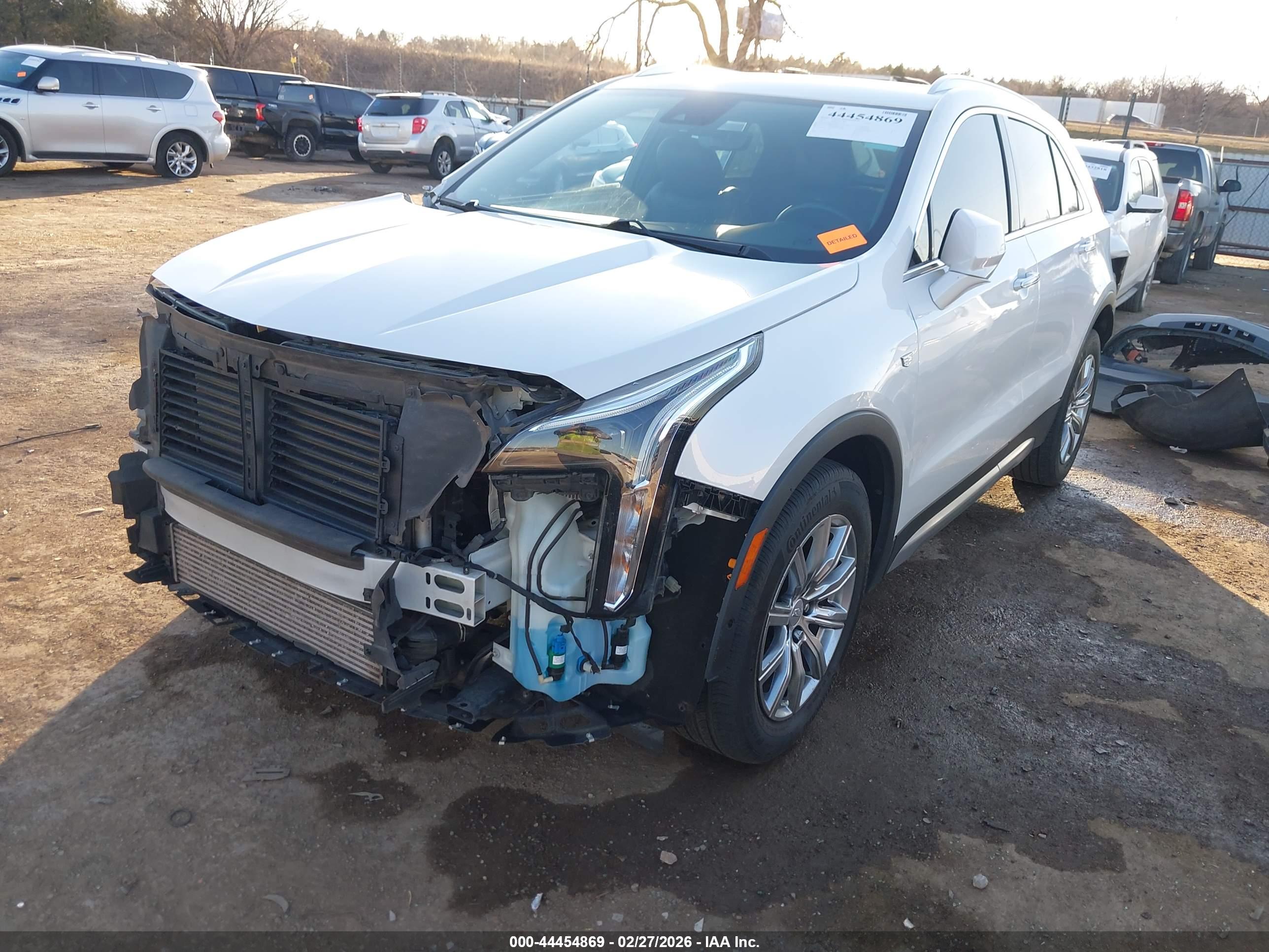 CADILLAC XT4 image 2