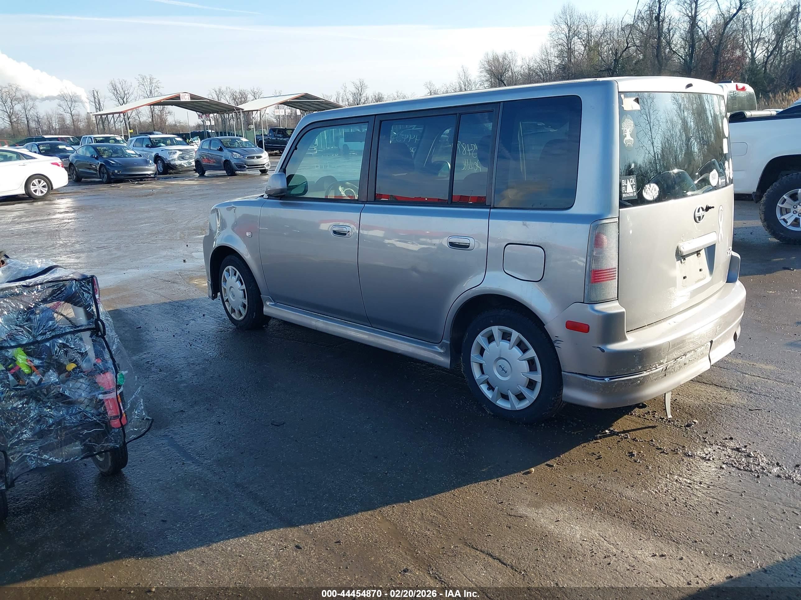 SCION XB image 3