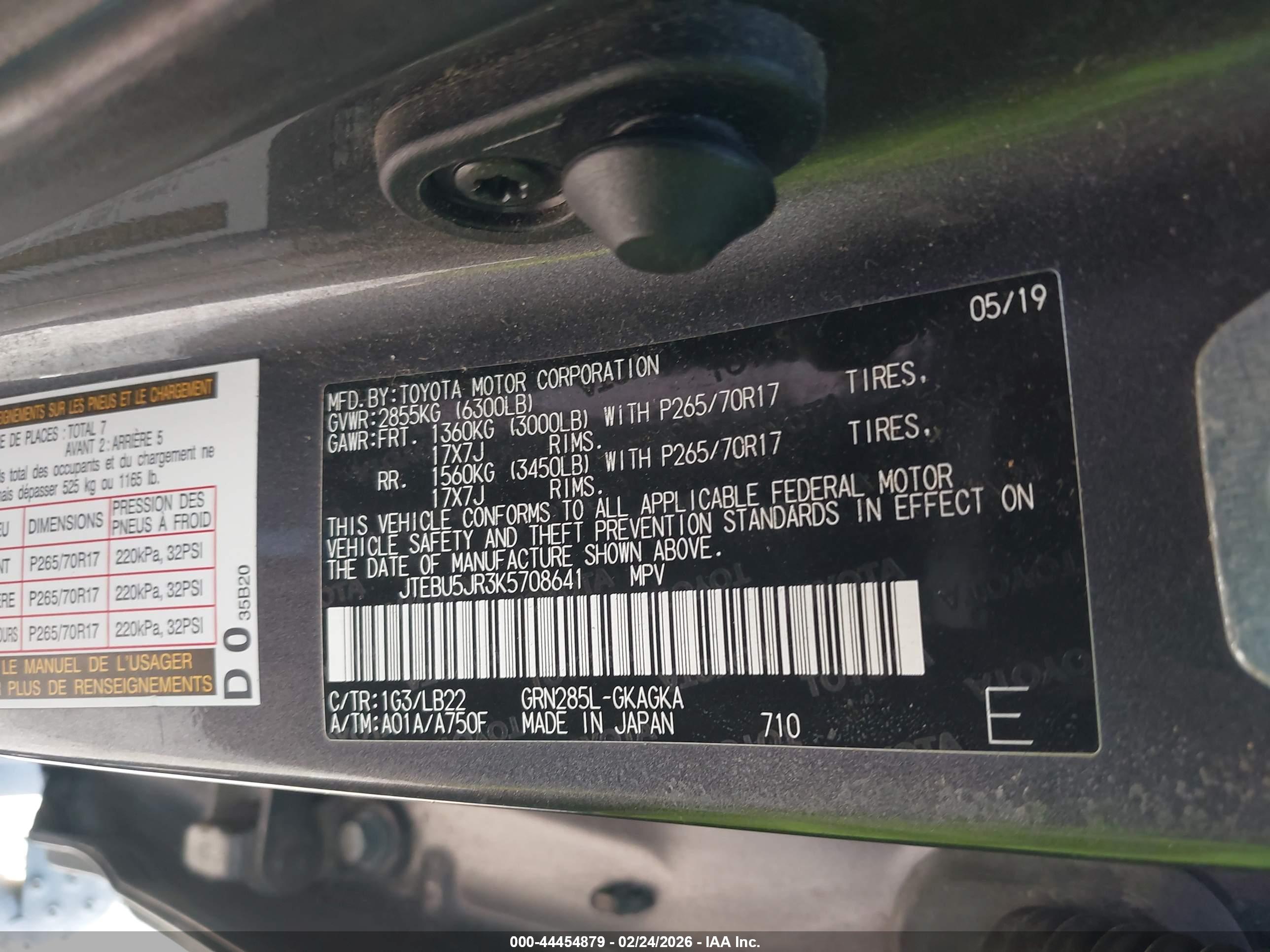 TOYOTA 4RUNNER image 9