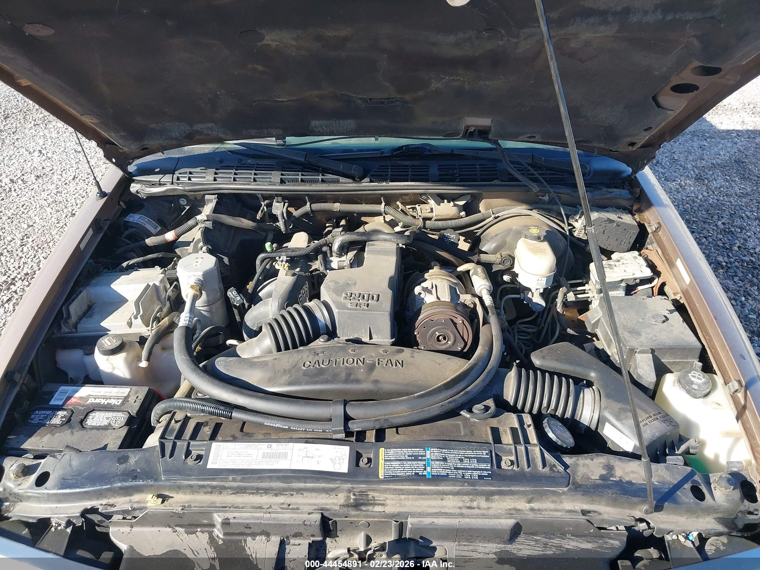CHEVROLET S-10 image 10