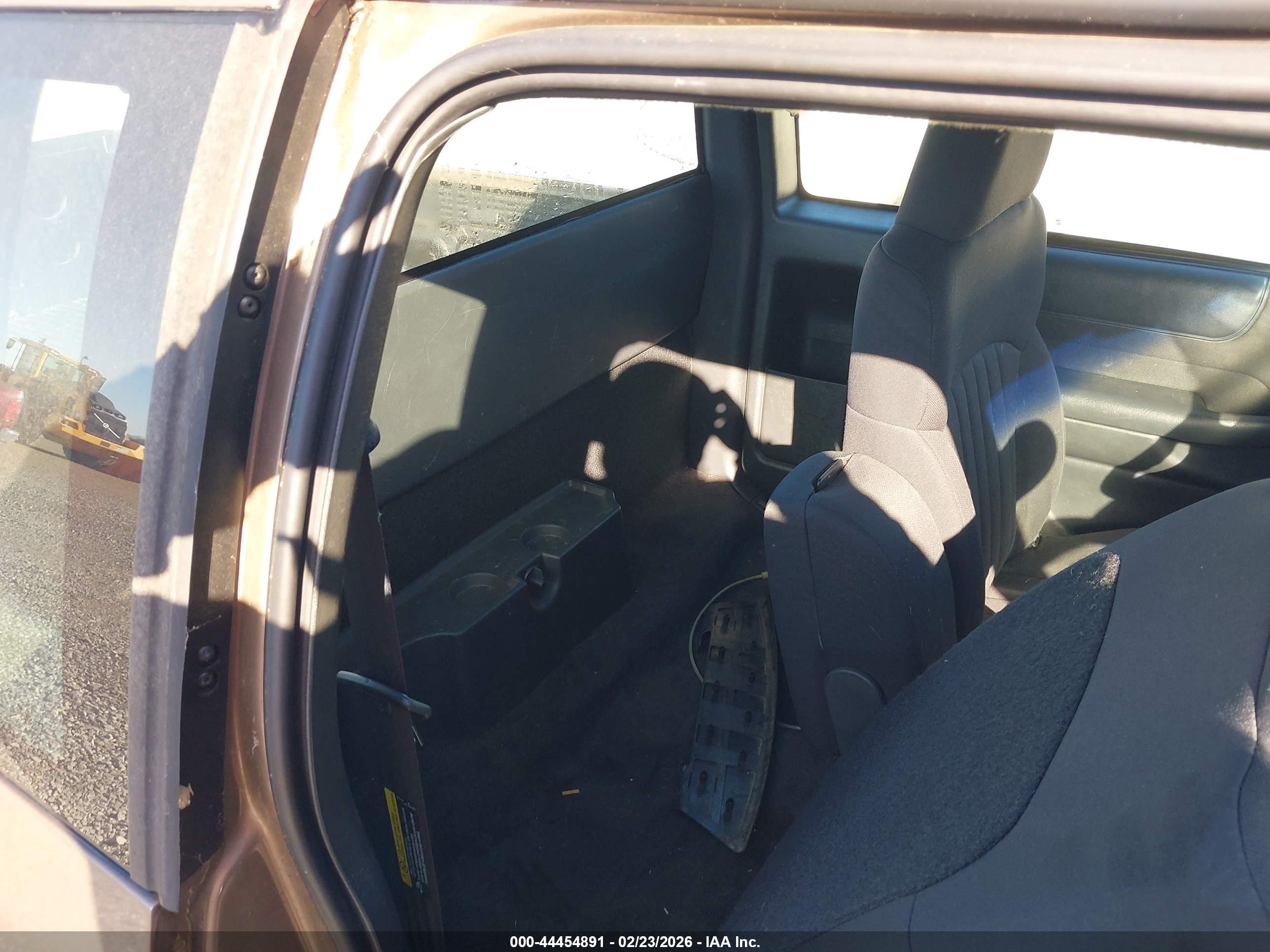 CHEVROLET S-10 image 8