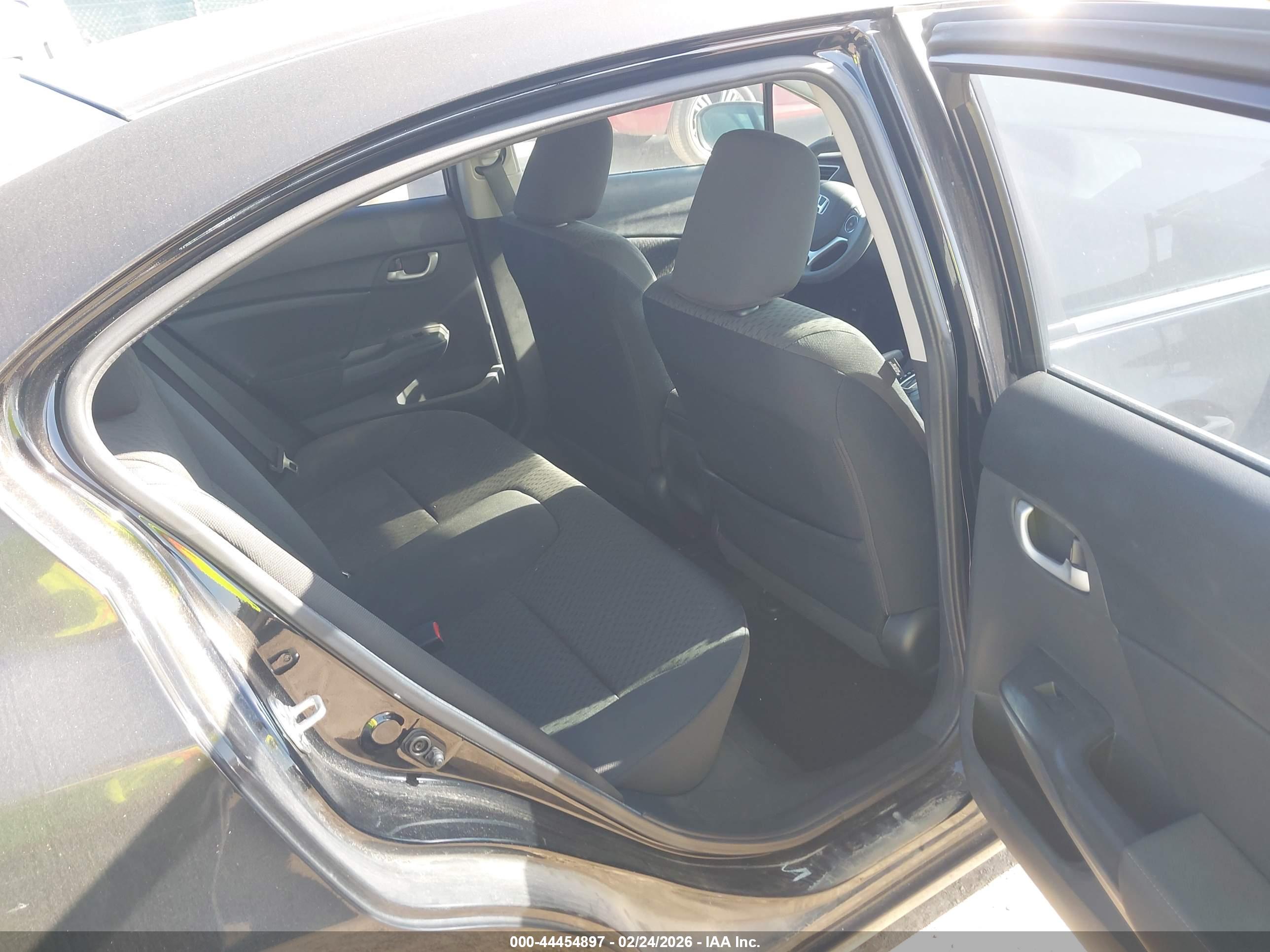 HONDA CIVIC image 8