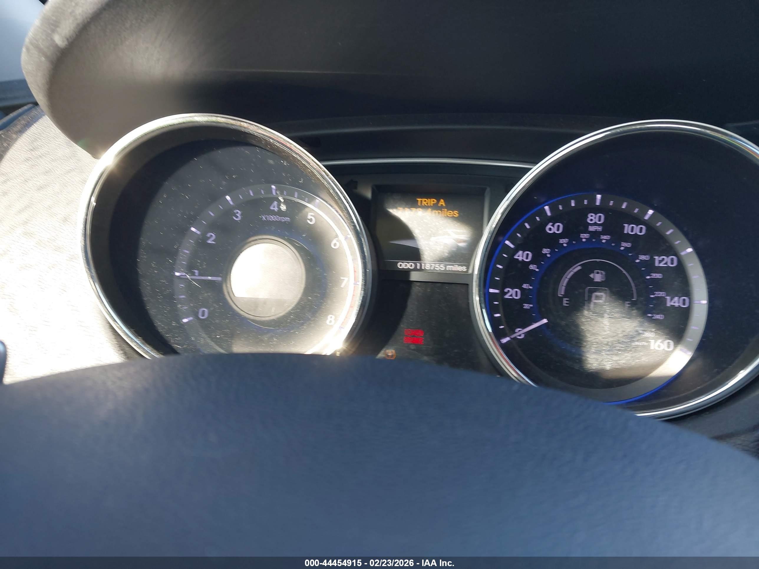 HYUNDAI SONATA image 7