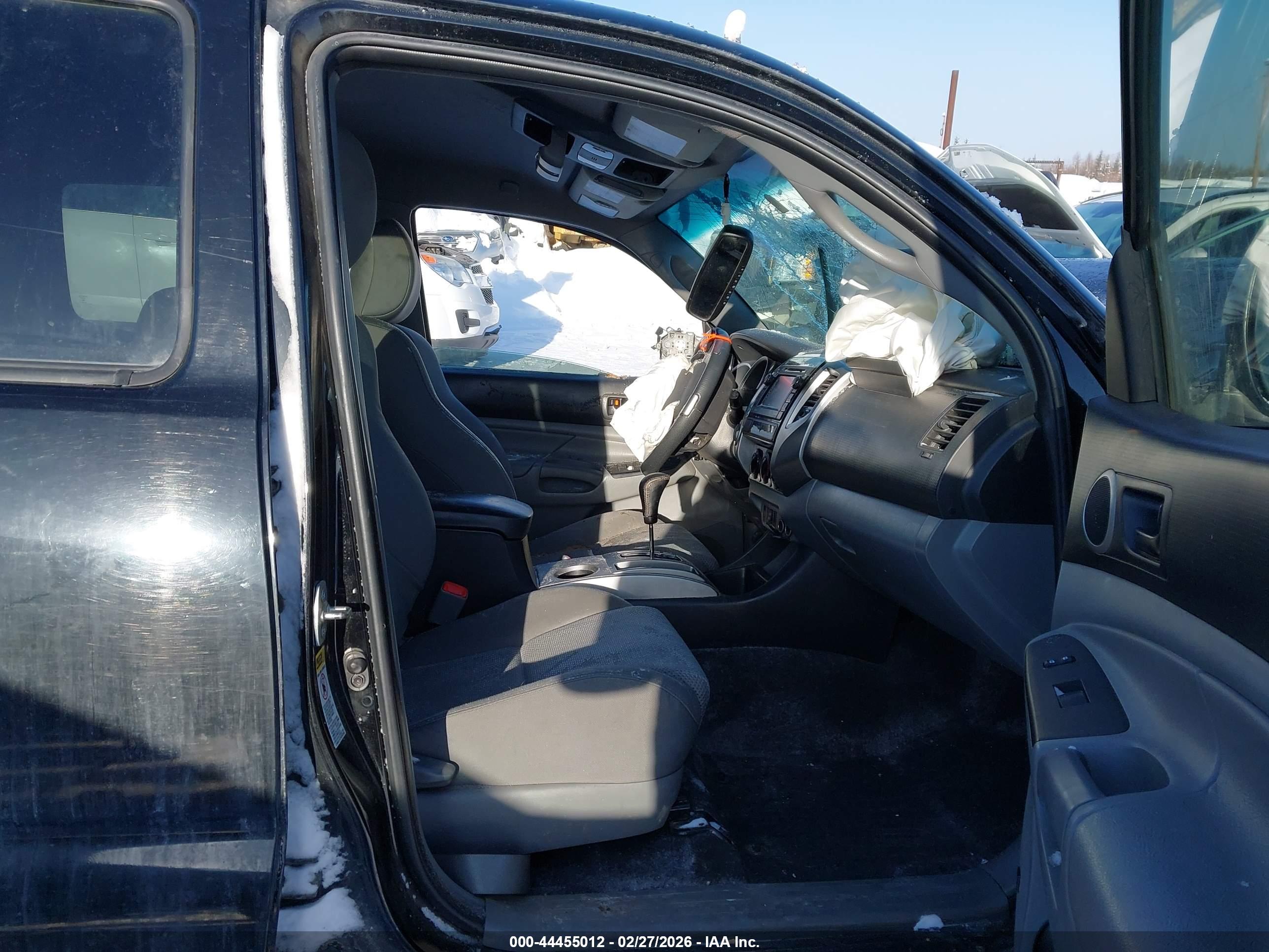 TOYOTA TACOMA image 5