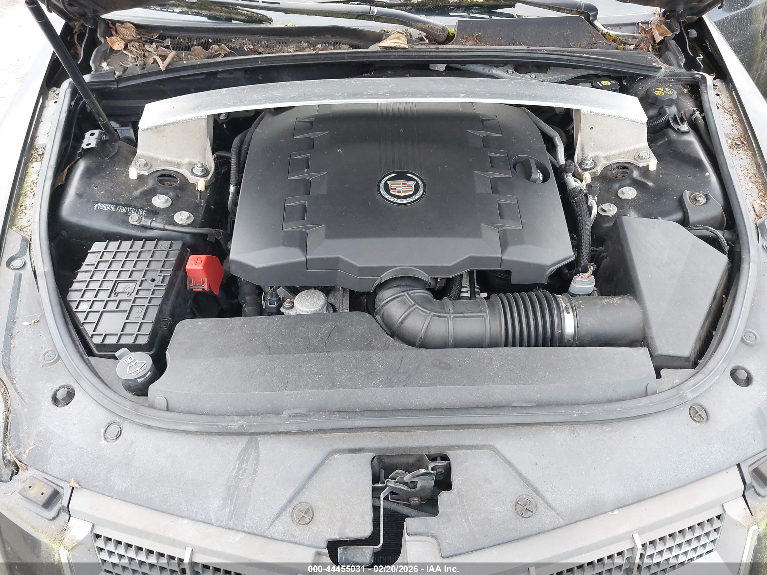 CADILLAC CTS image 10