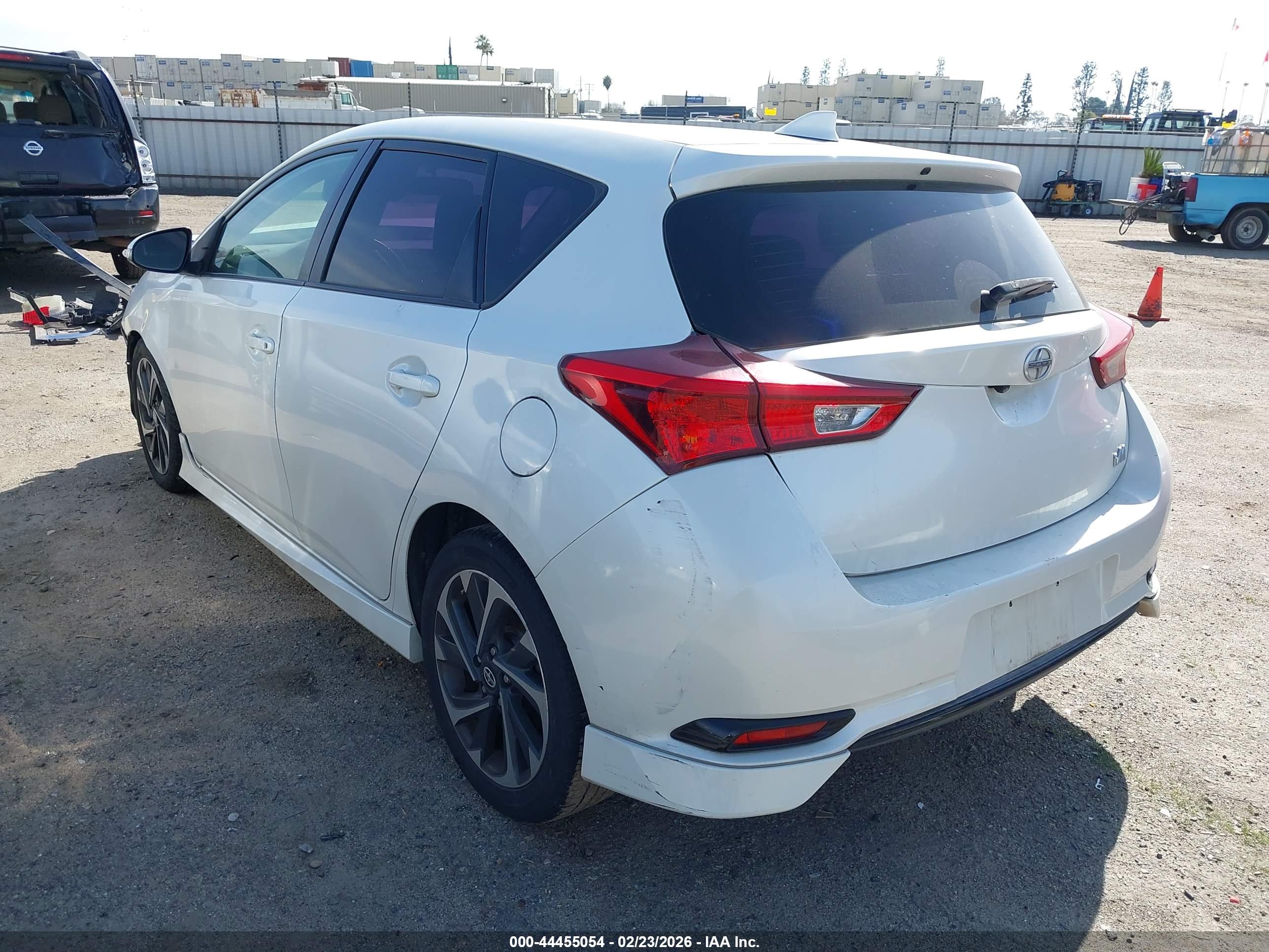 SCION IM image 3