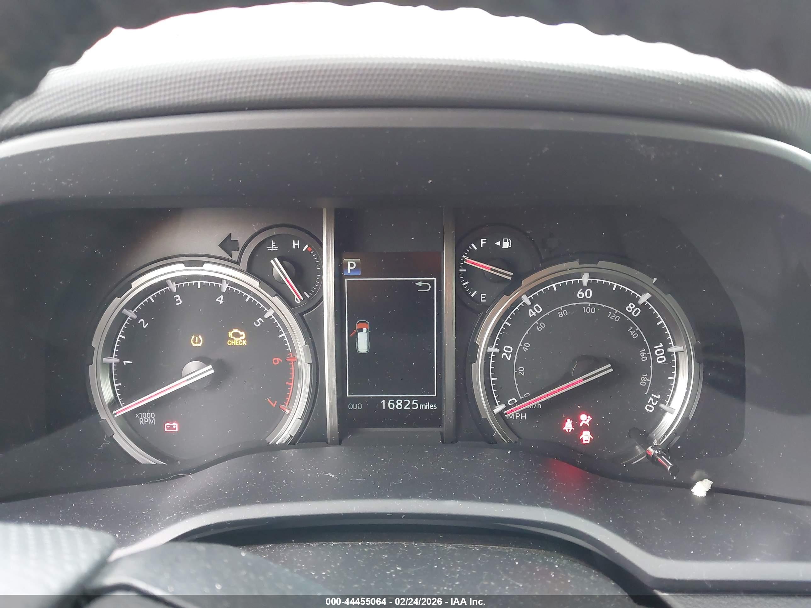 TOYOTA 4RUNNER image 7