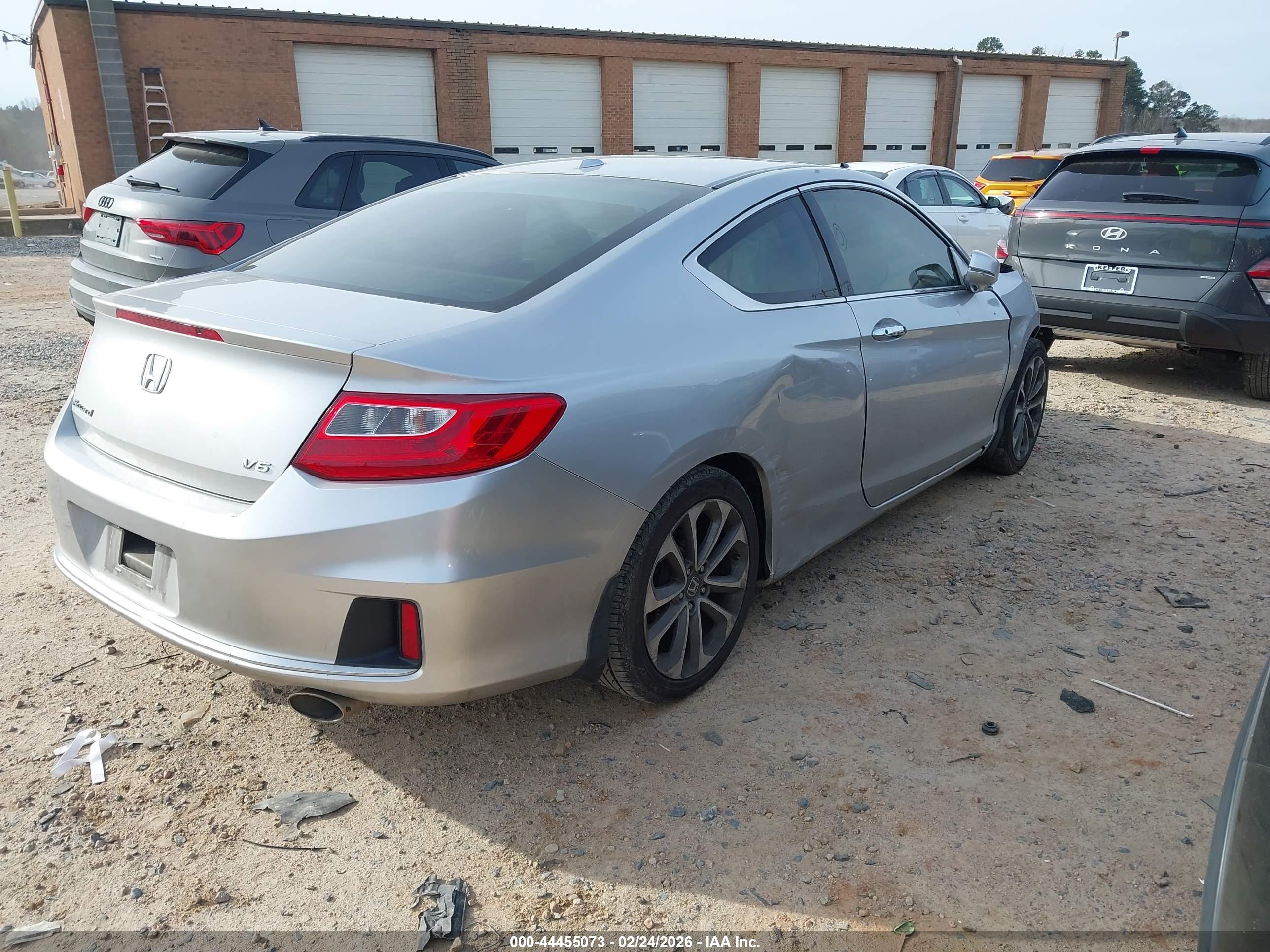 HONDA ACCORD image 4