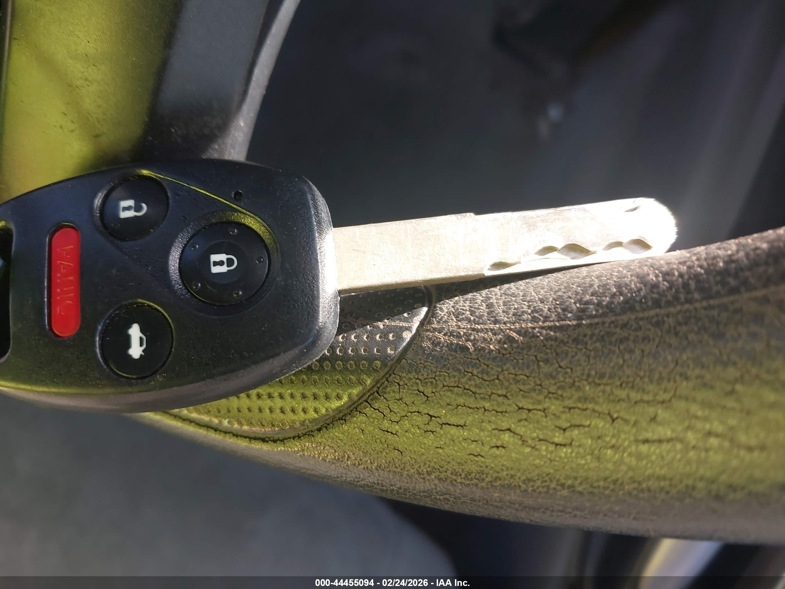 HONDA CIVIC image 11