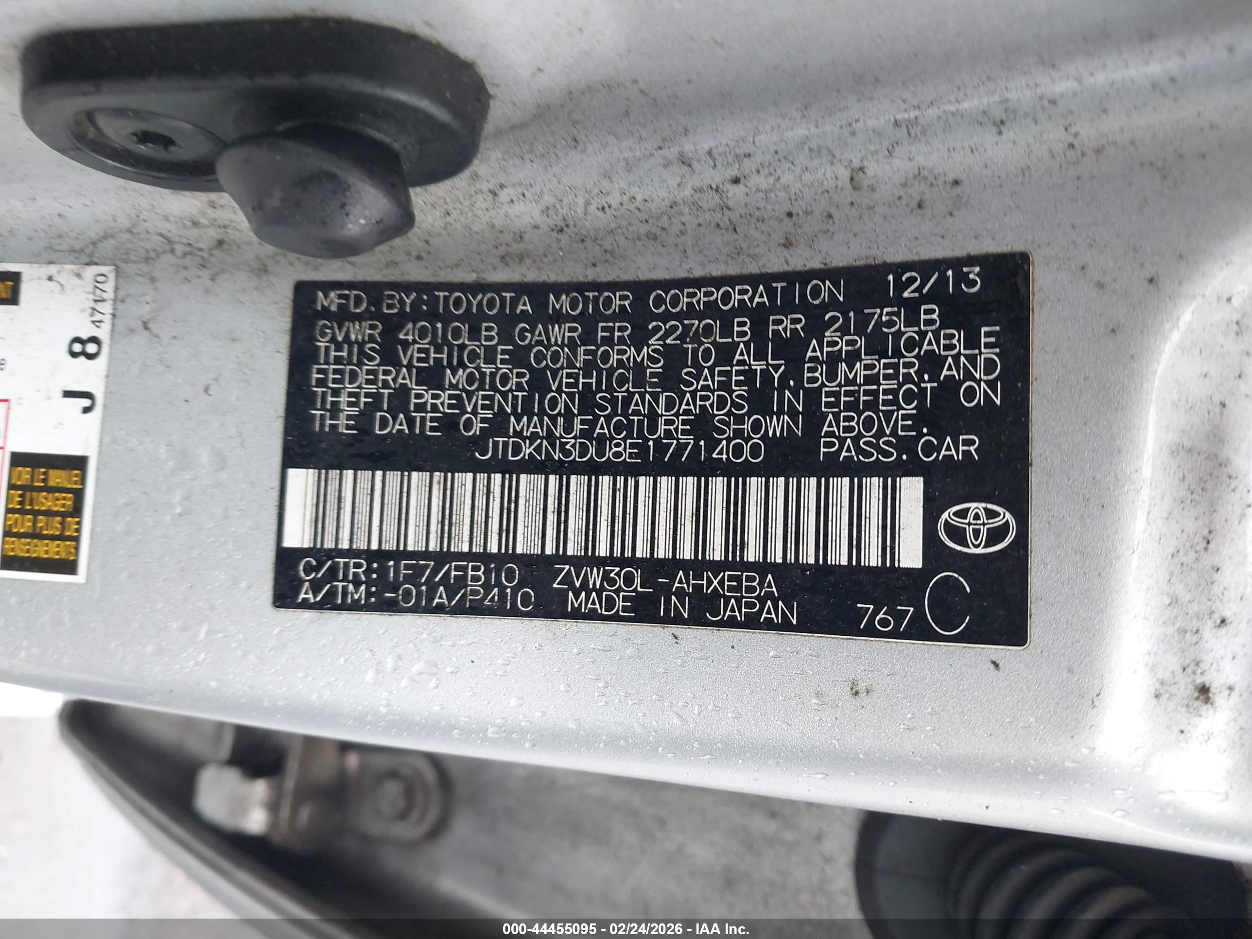 TOYOTA PRIUS image 9