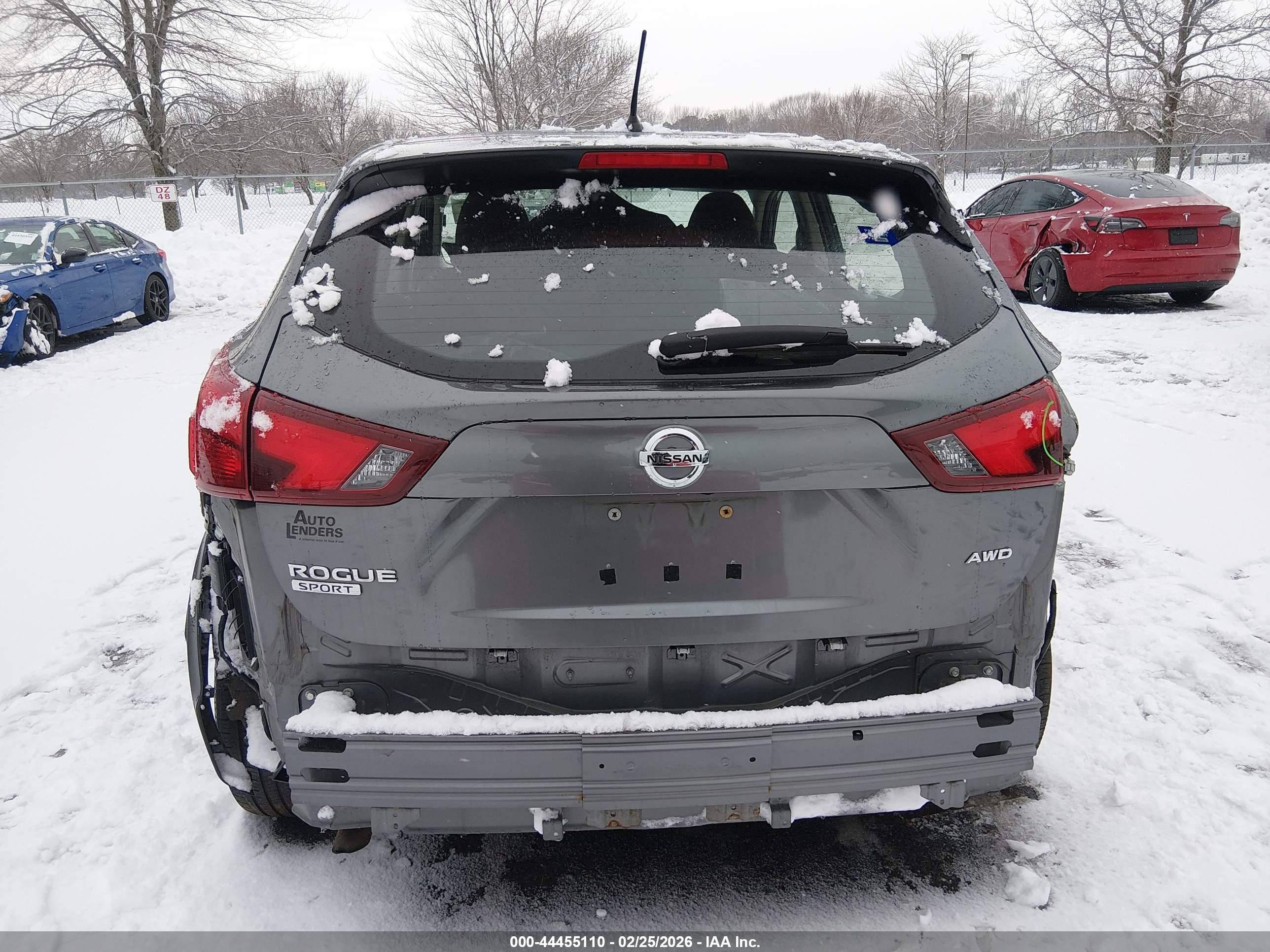 NISSAN ROGUE image 6
