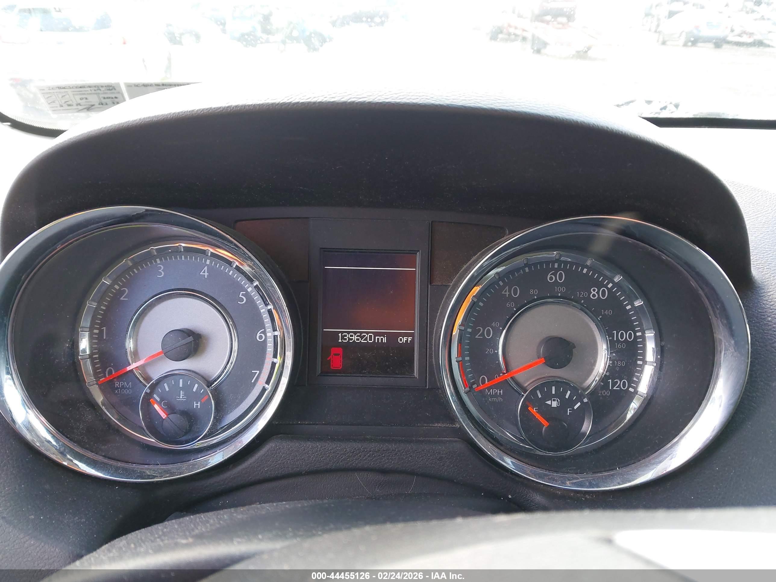 CHRYSLER TOWN image 7