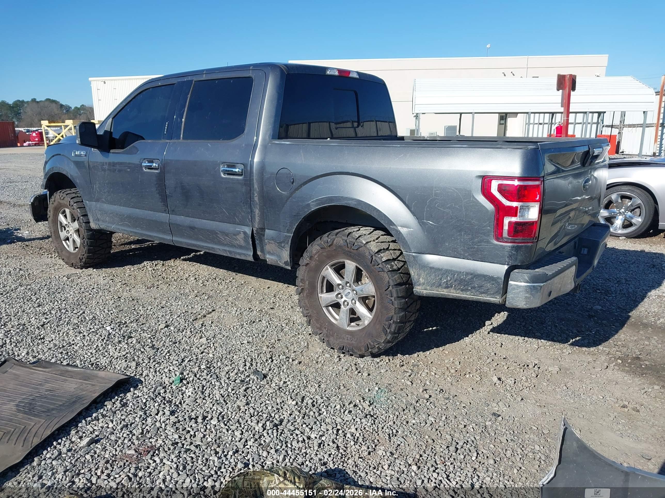 FORD F-150 image 3