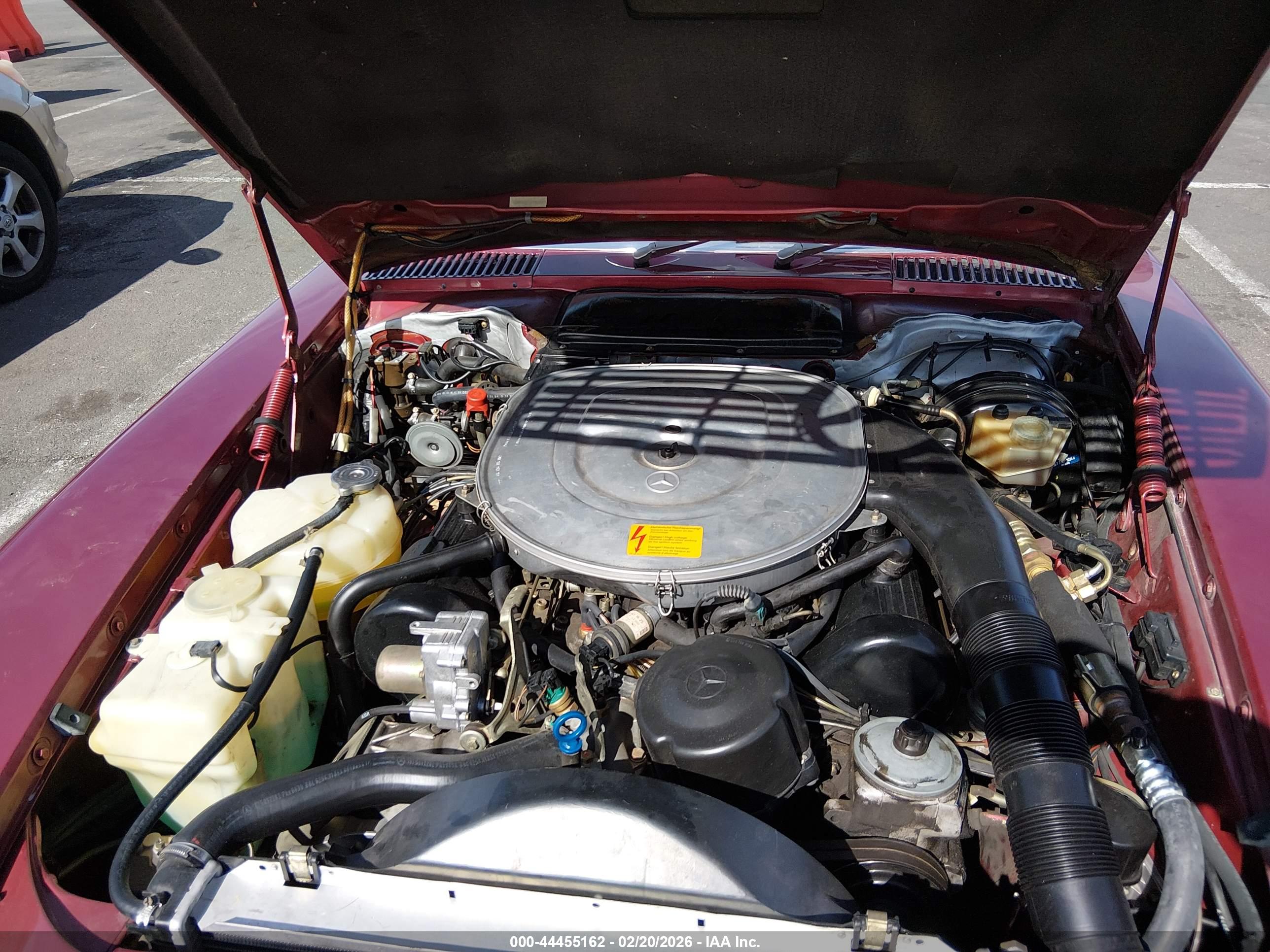 MERCEDES-BENZ 560 image 10