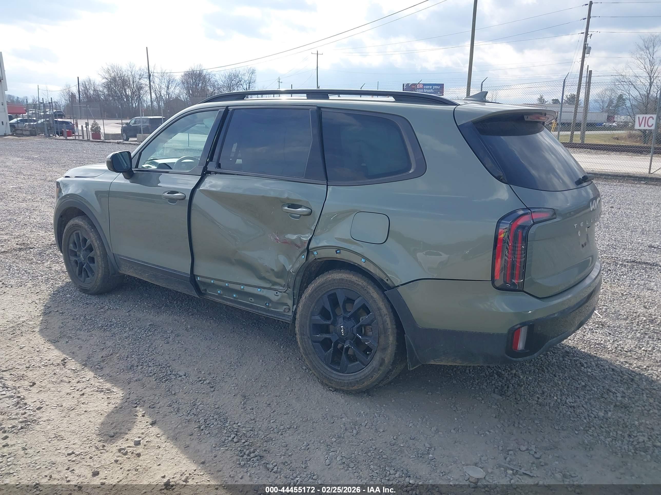 KIA TELLURIDE image 3