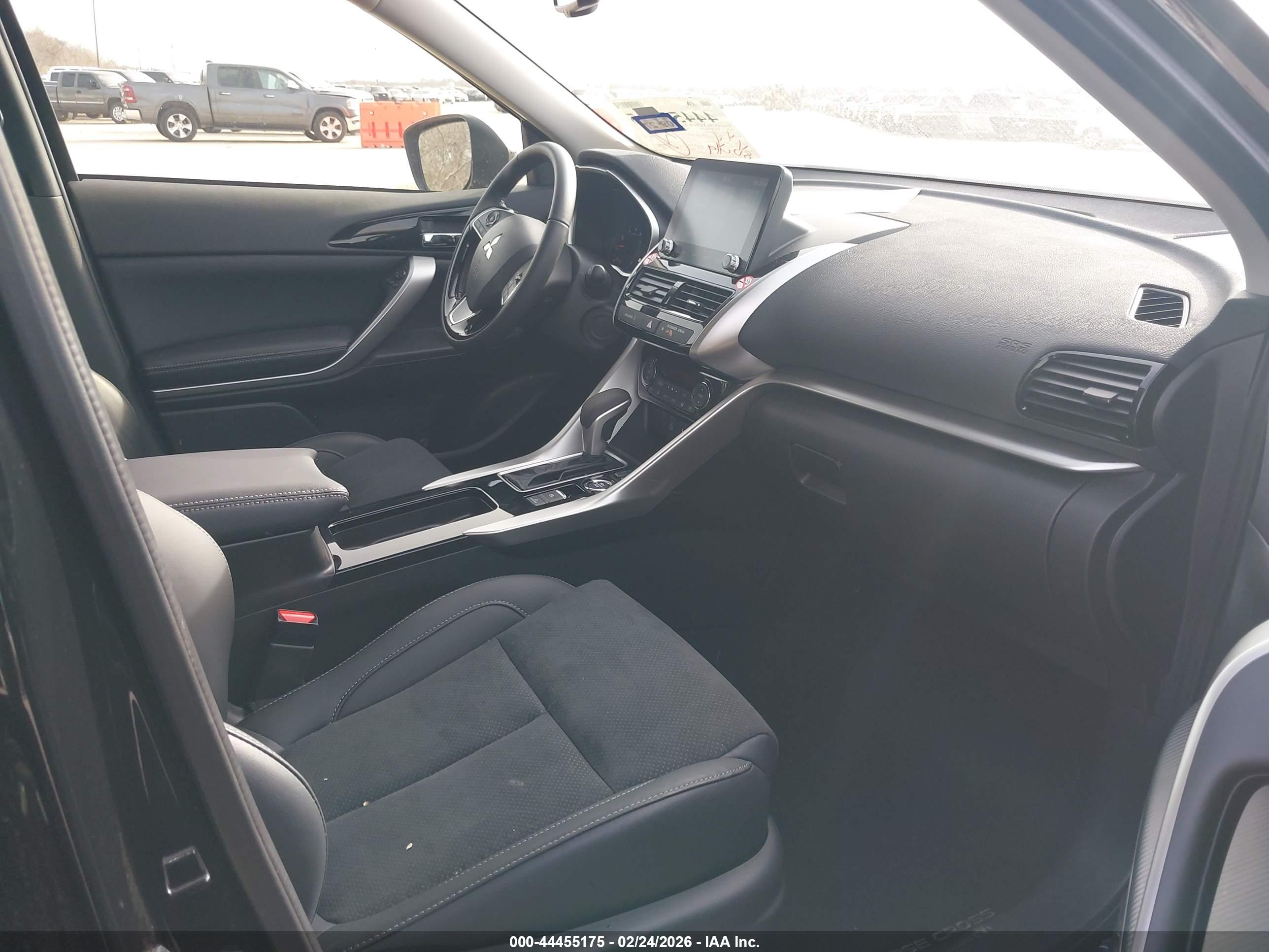 MITSUBISHI ECLIPSE image 5