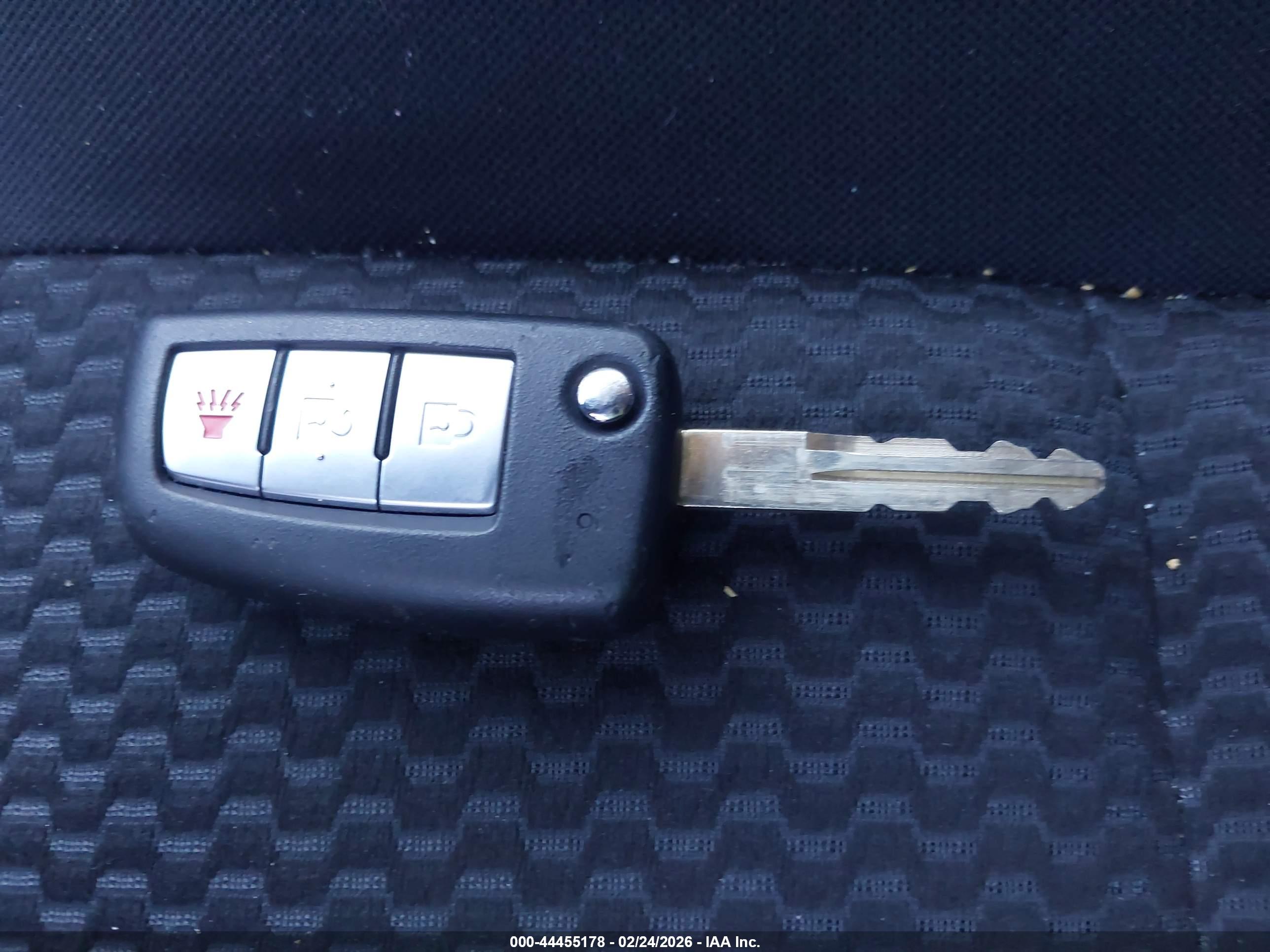 NISSAN ROGUE image 11