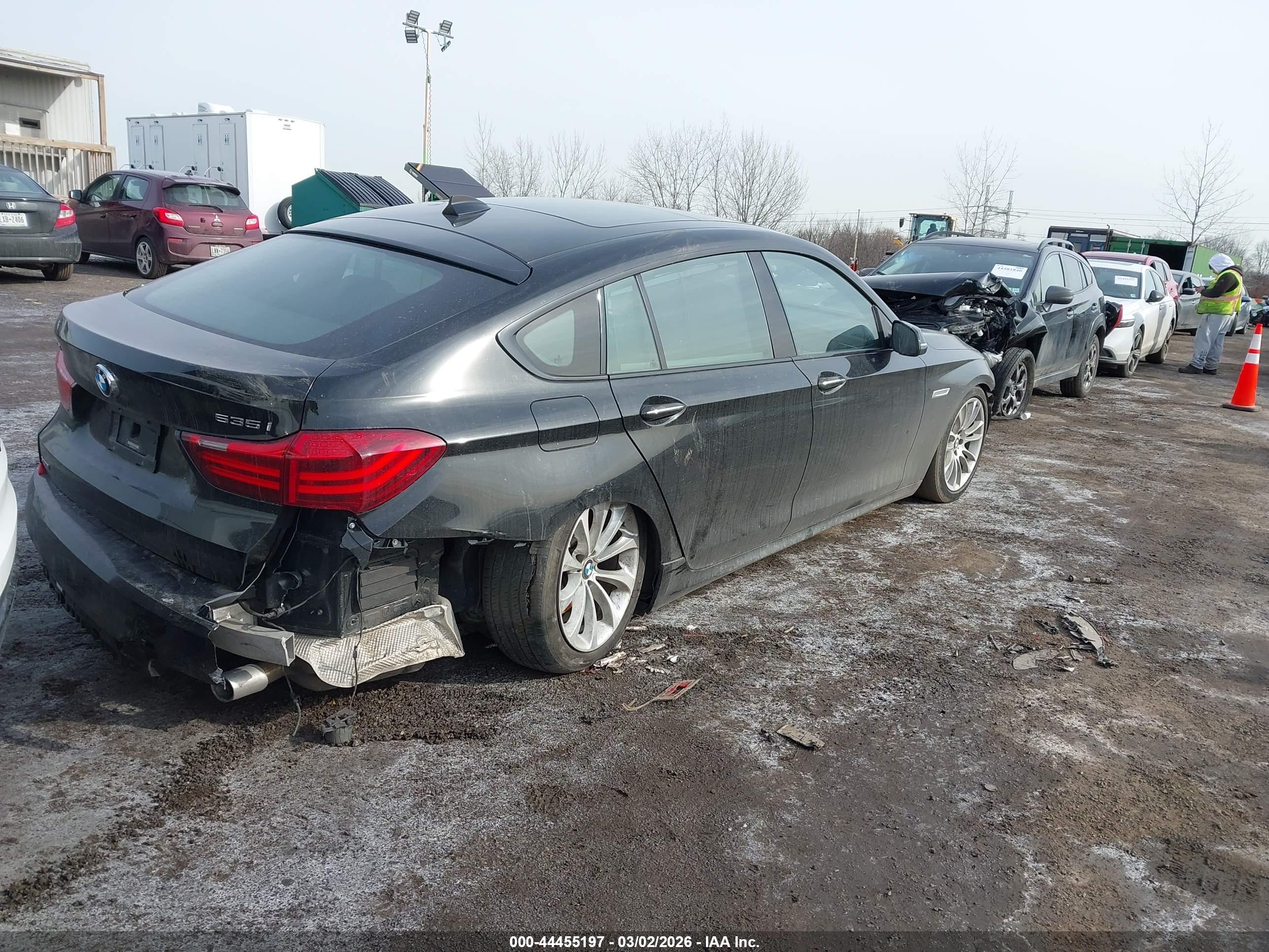 BMW 535I image 4