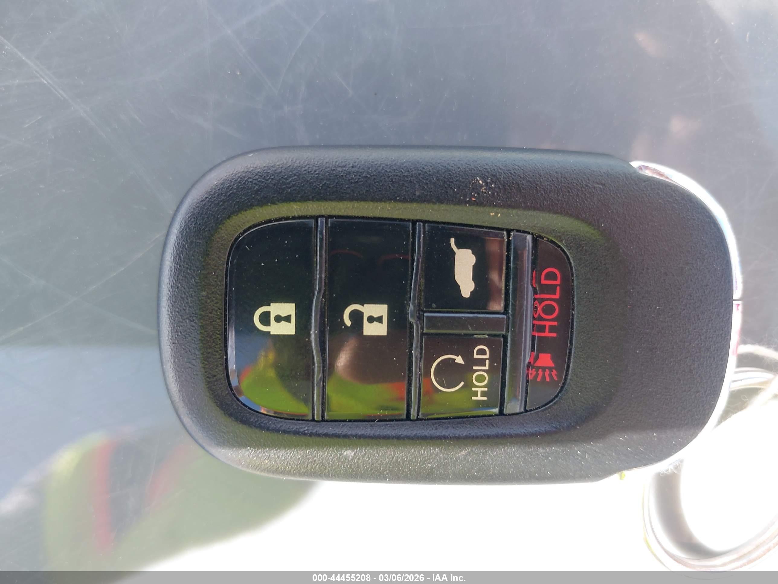 HONDA CR-V image 11