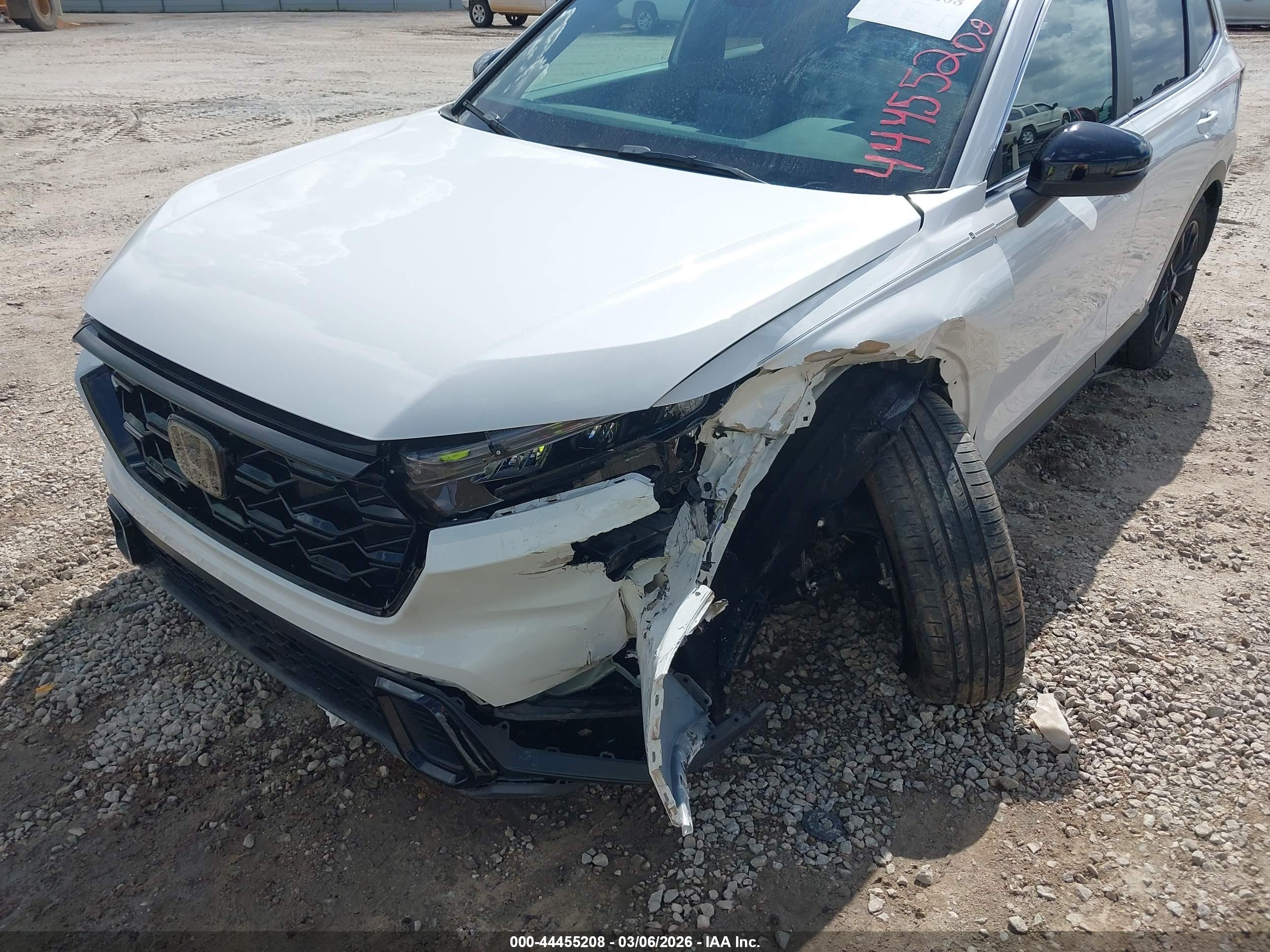 HONDA CR-V image 6