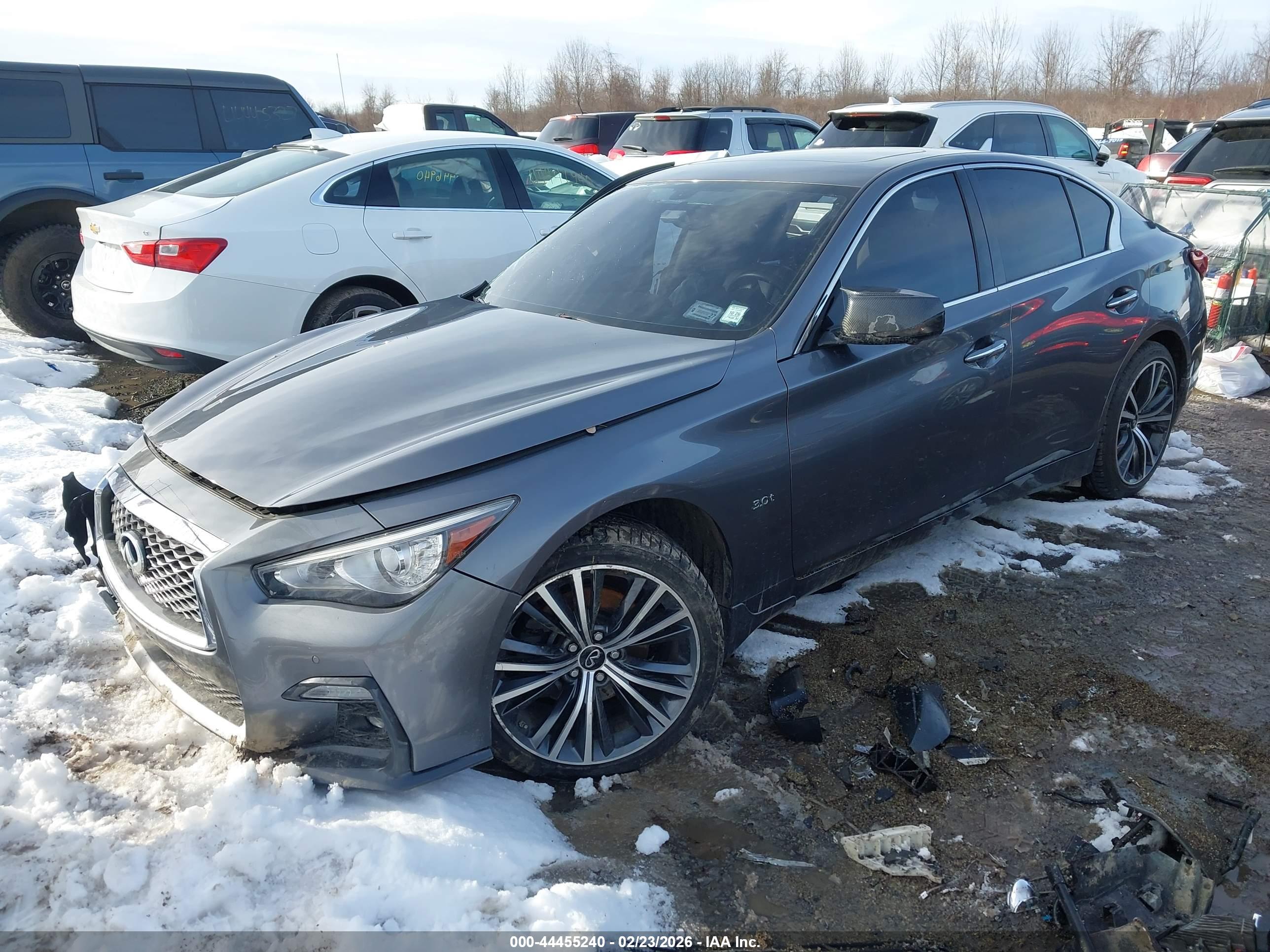 INFINITI Q50 image 2