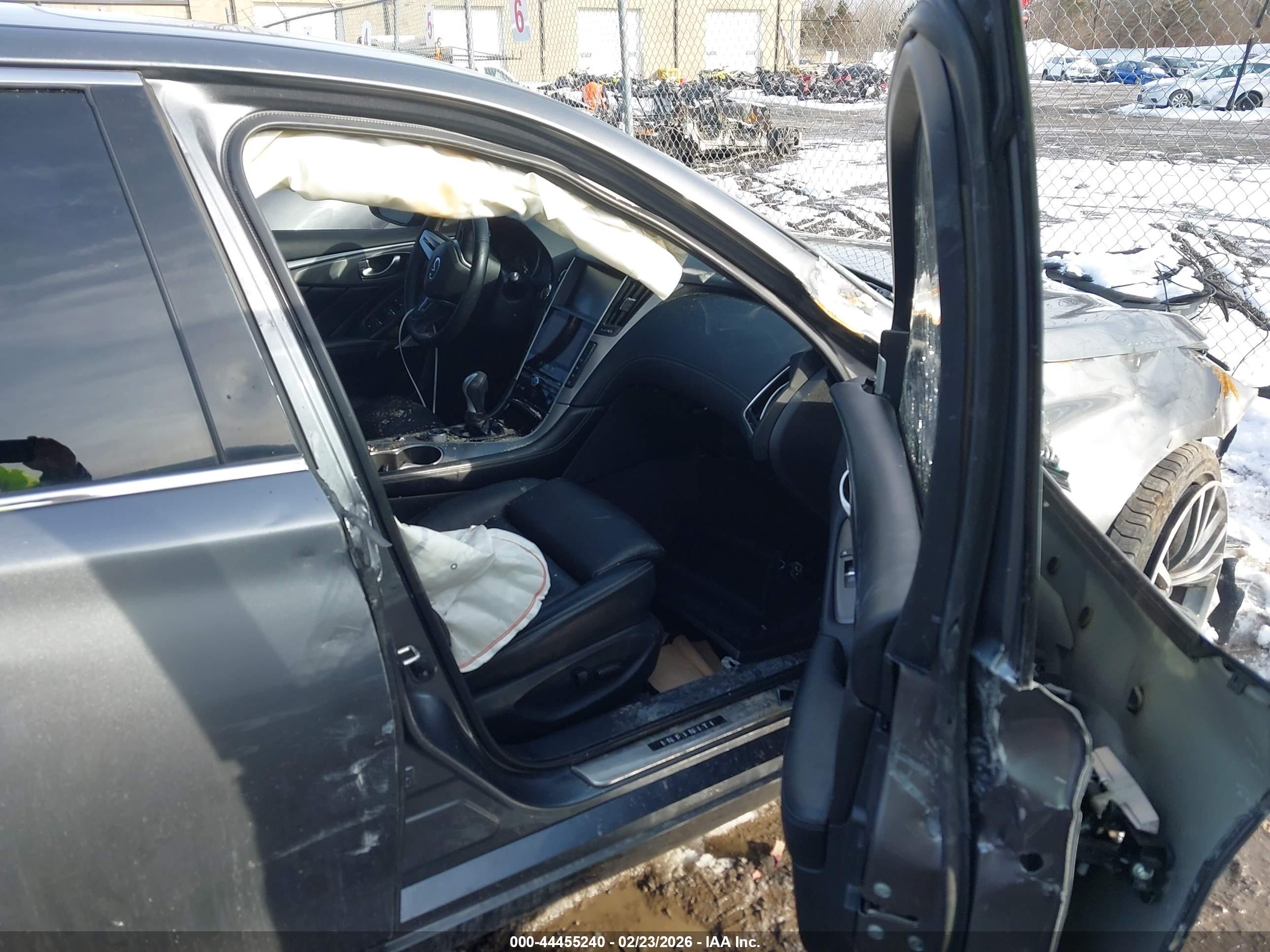 INFINITI Q50 image 5