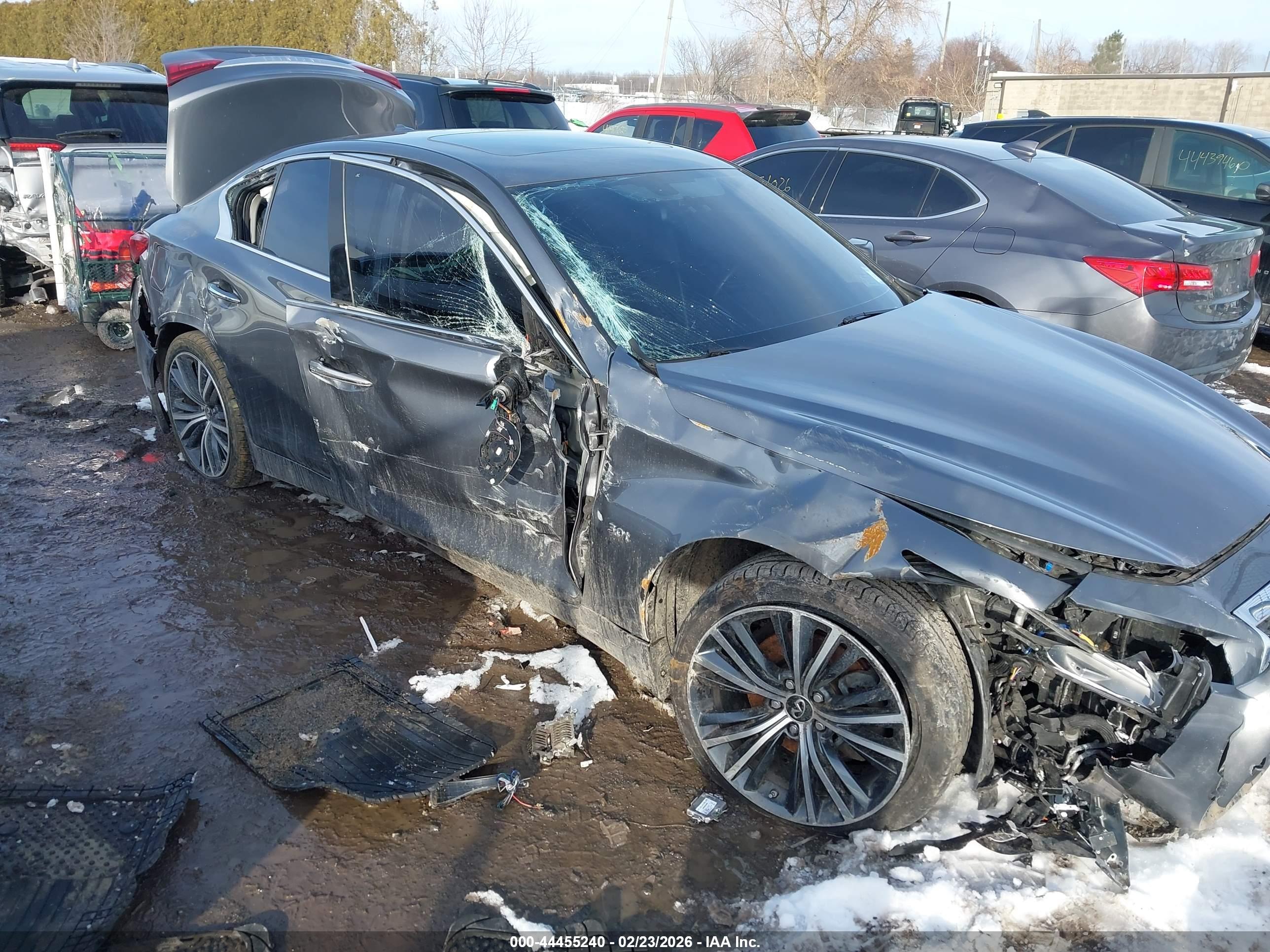 INFINITI Q50 image 6
