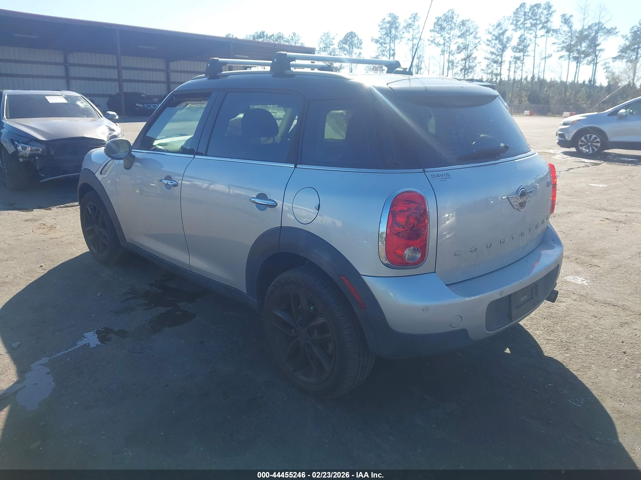 MINI COUNTRYMAN image 3