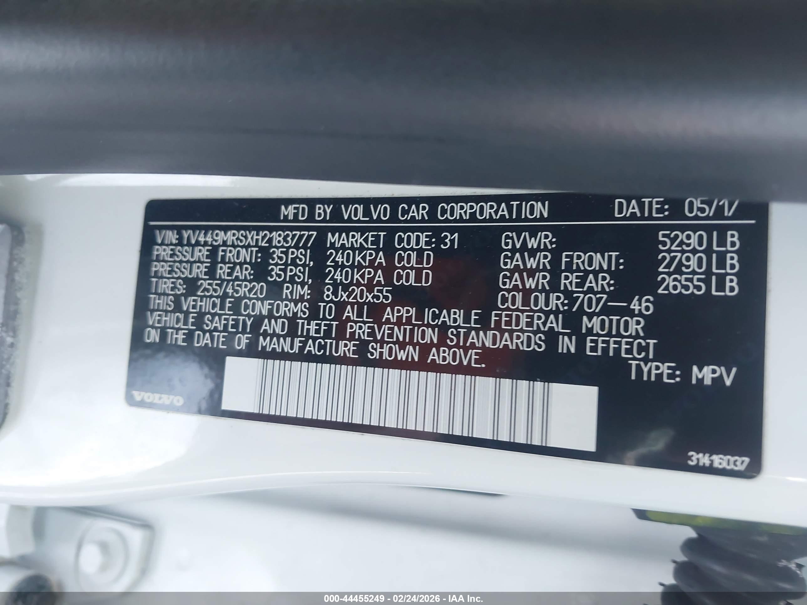 VOLVO XC60 image 9