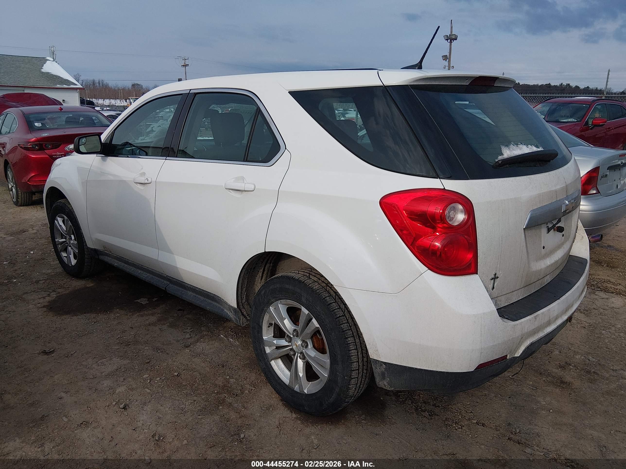 CHEVROLET EQUINOX image 3