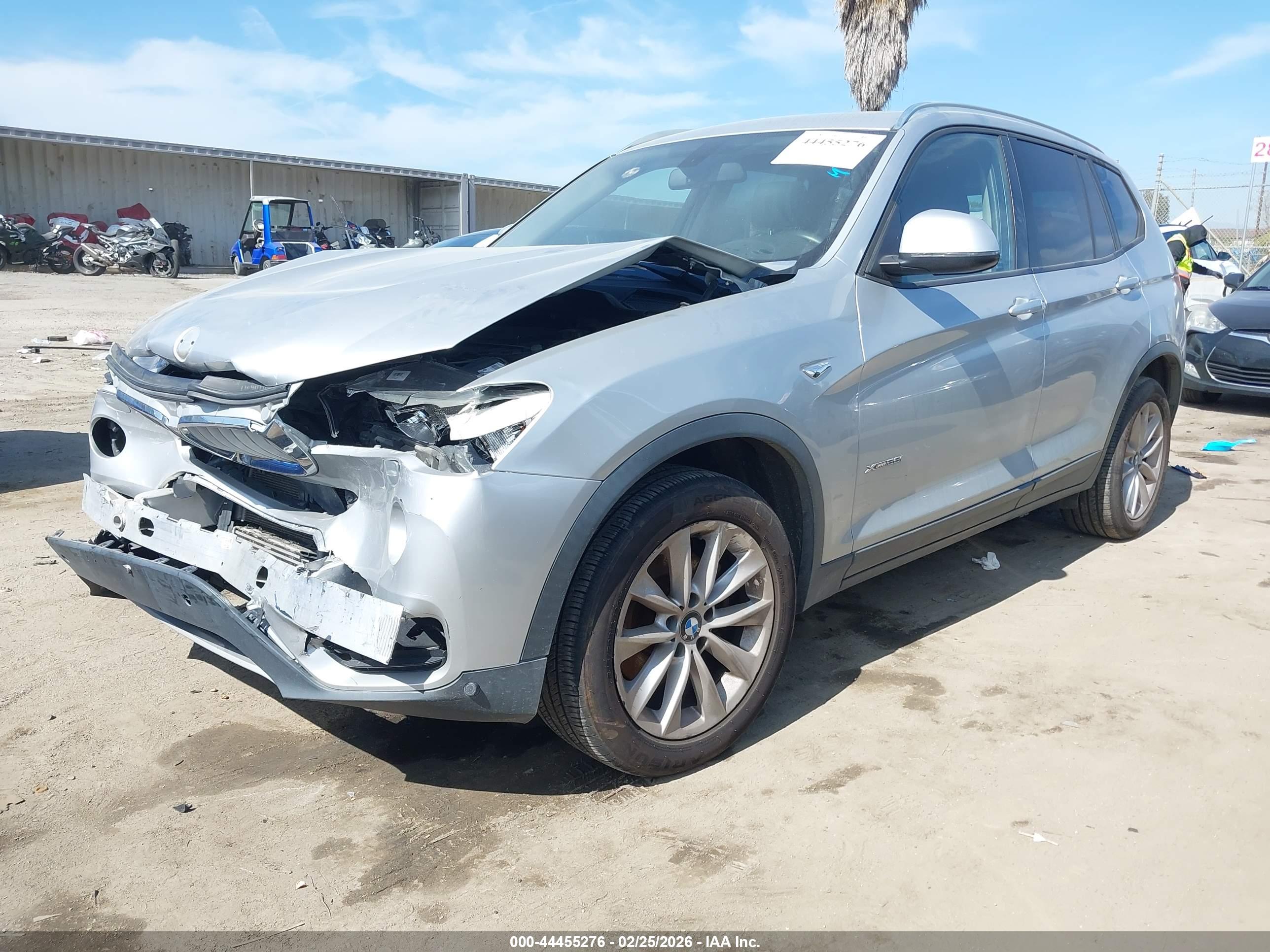 BMW X3 image 2
