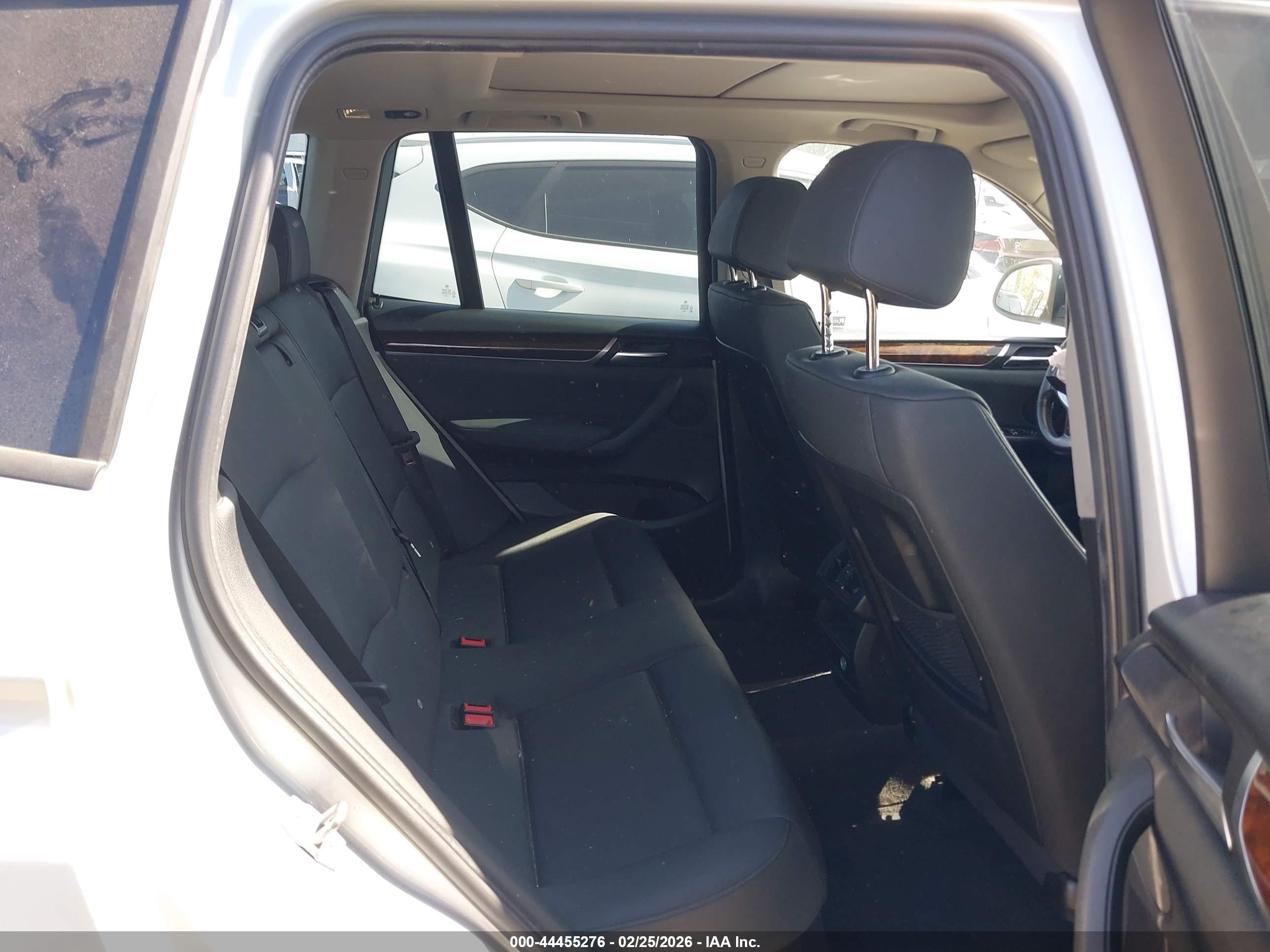 BMW X3 image 8