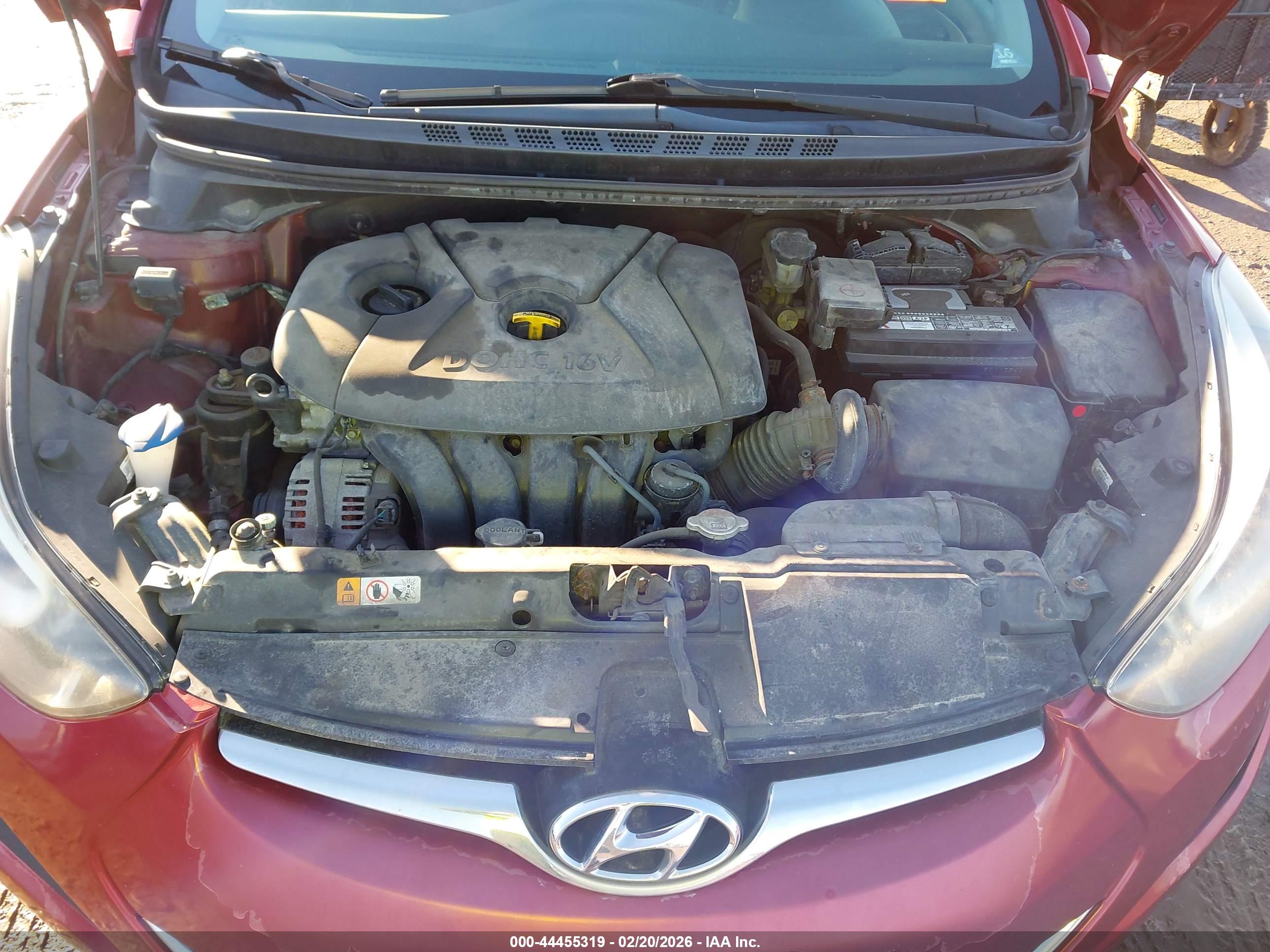 HYUNDAI ELANTRA image 10