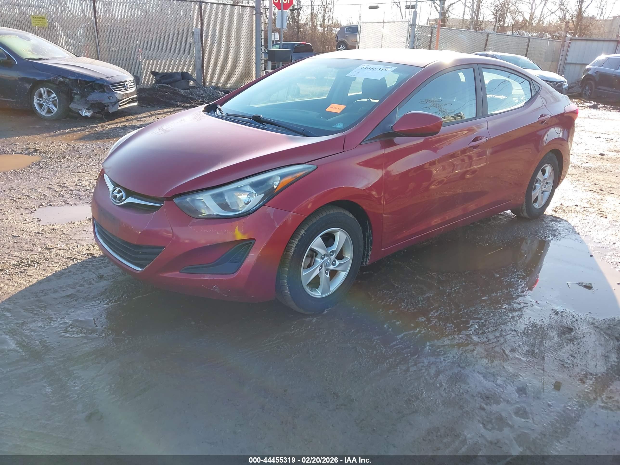 HYUNDAI ELANTRA image 2